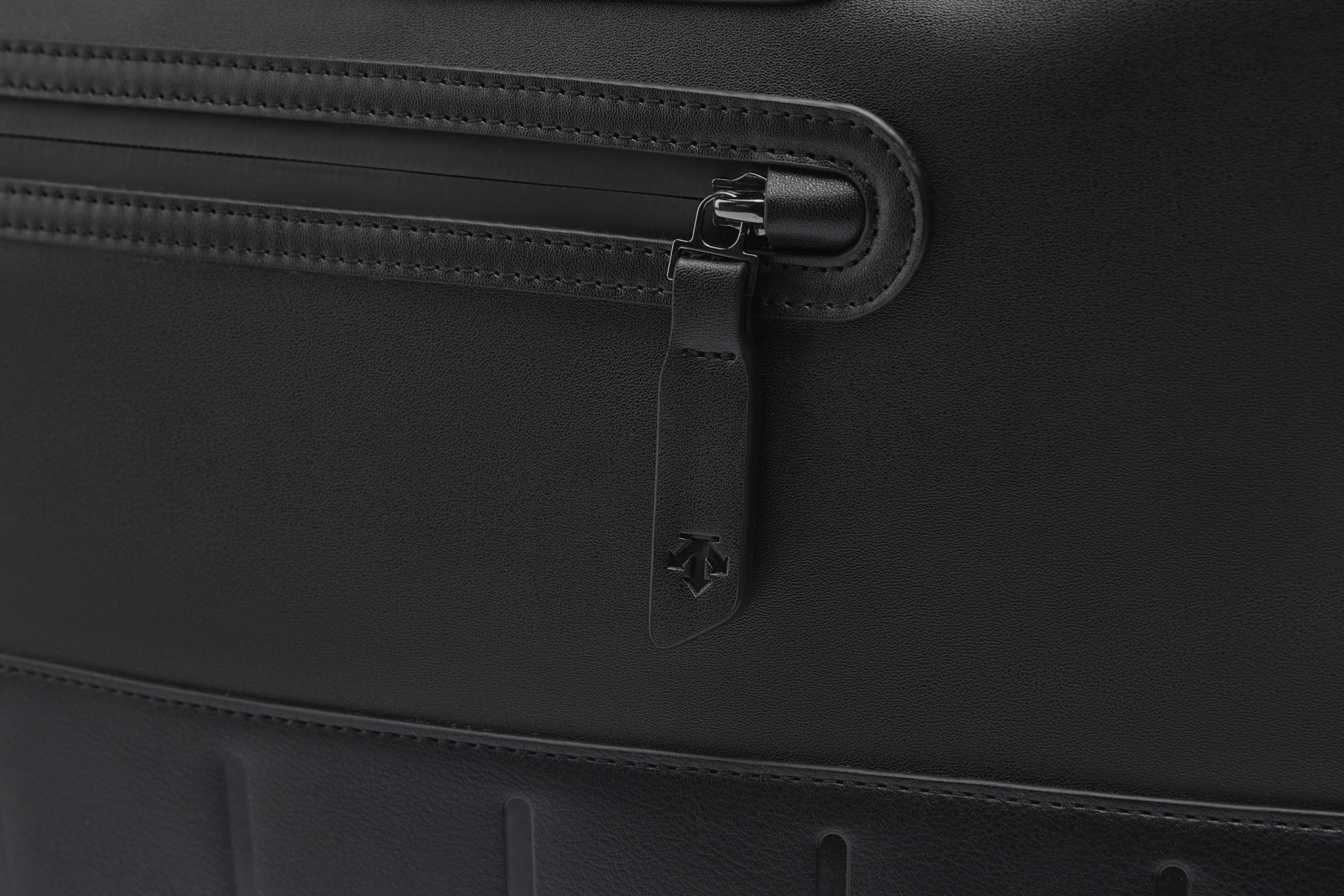 GOLF FIELD Shoulder Bag-Descente SG