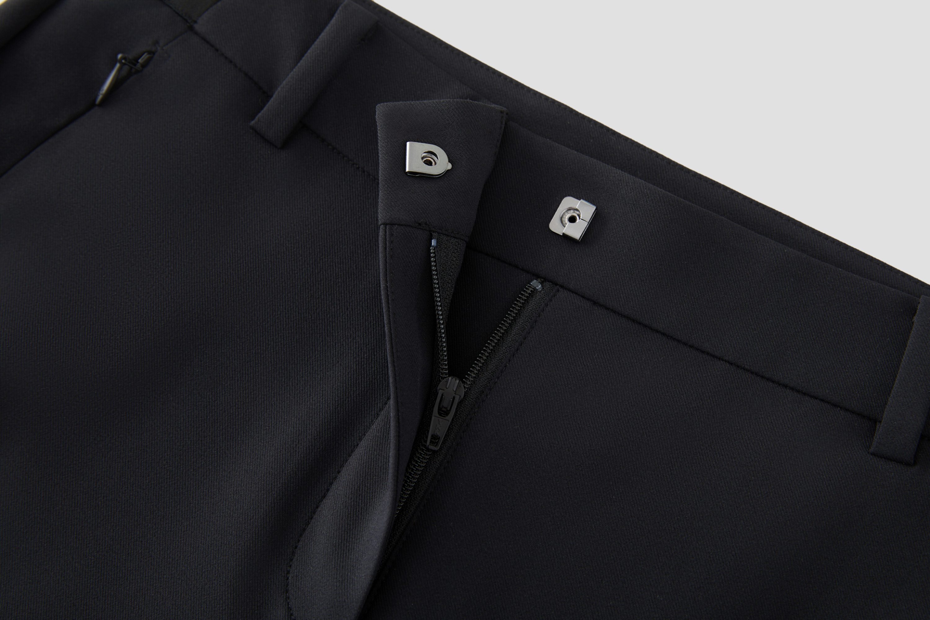 GOLF FIELD WOMEN WOVEN PANTS