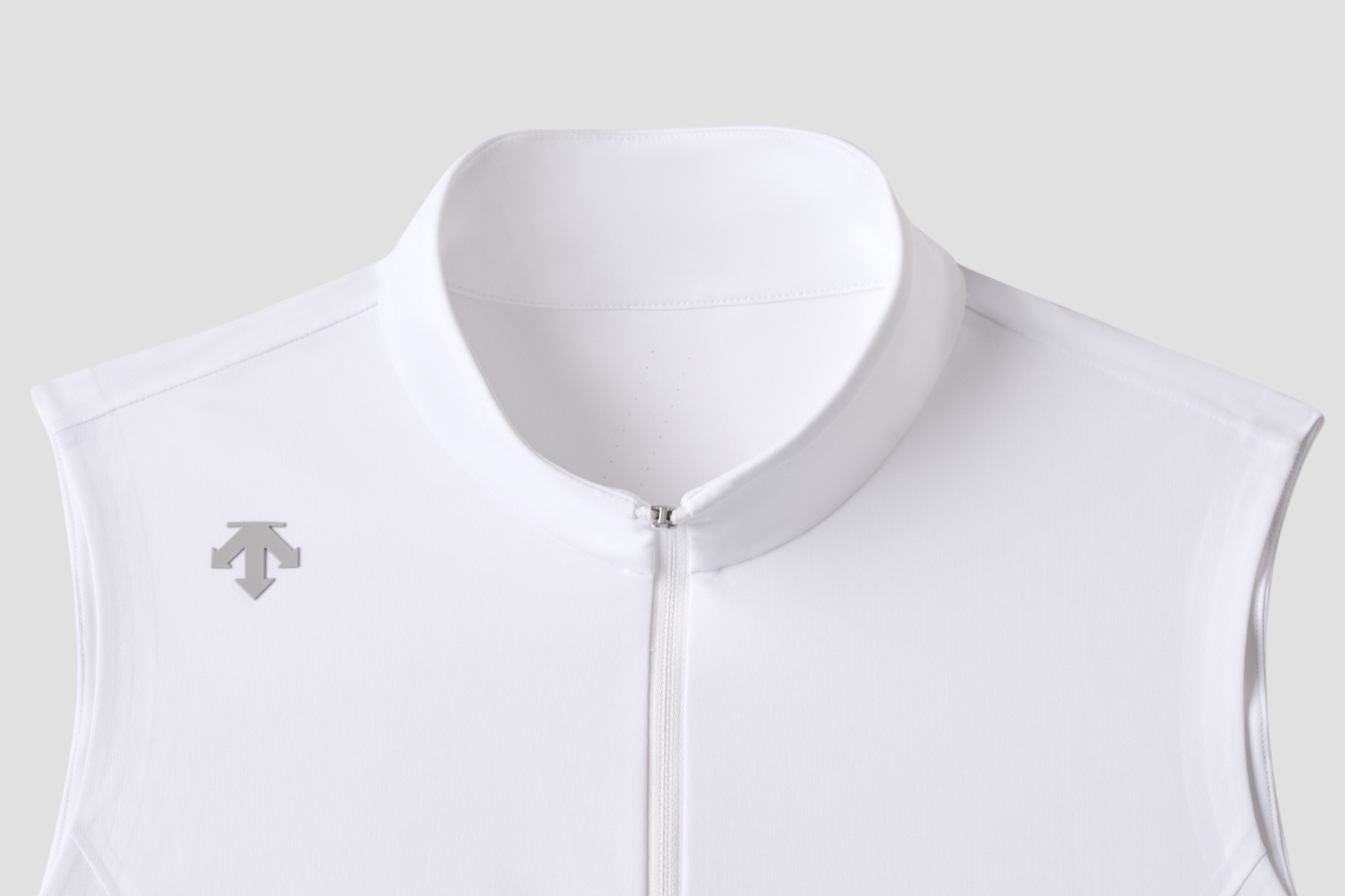 WOMEN'S GOLF Woven Vest