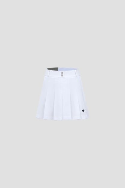 WOMEN'S GOLF Woven Shorts
