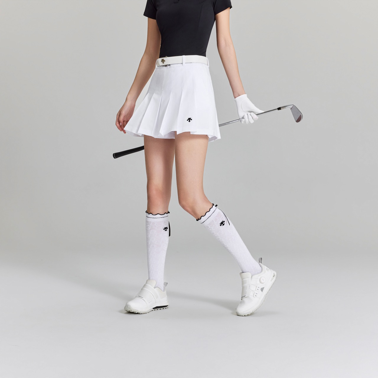 WOMEN'S GOLF Woven Shorts