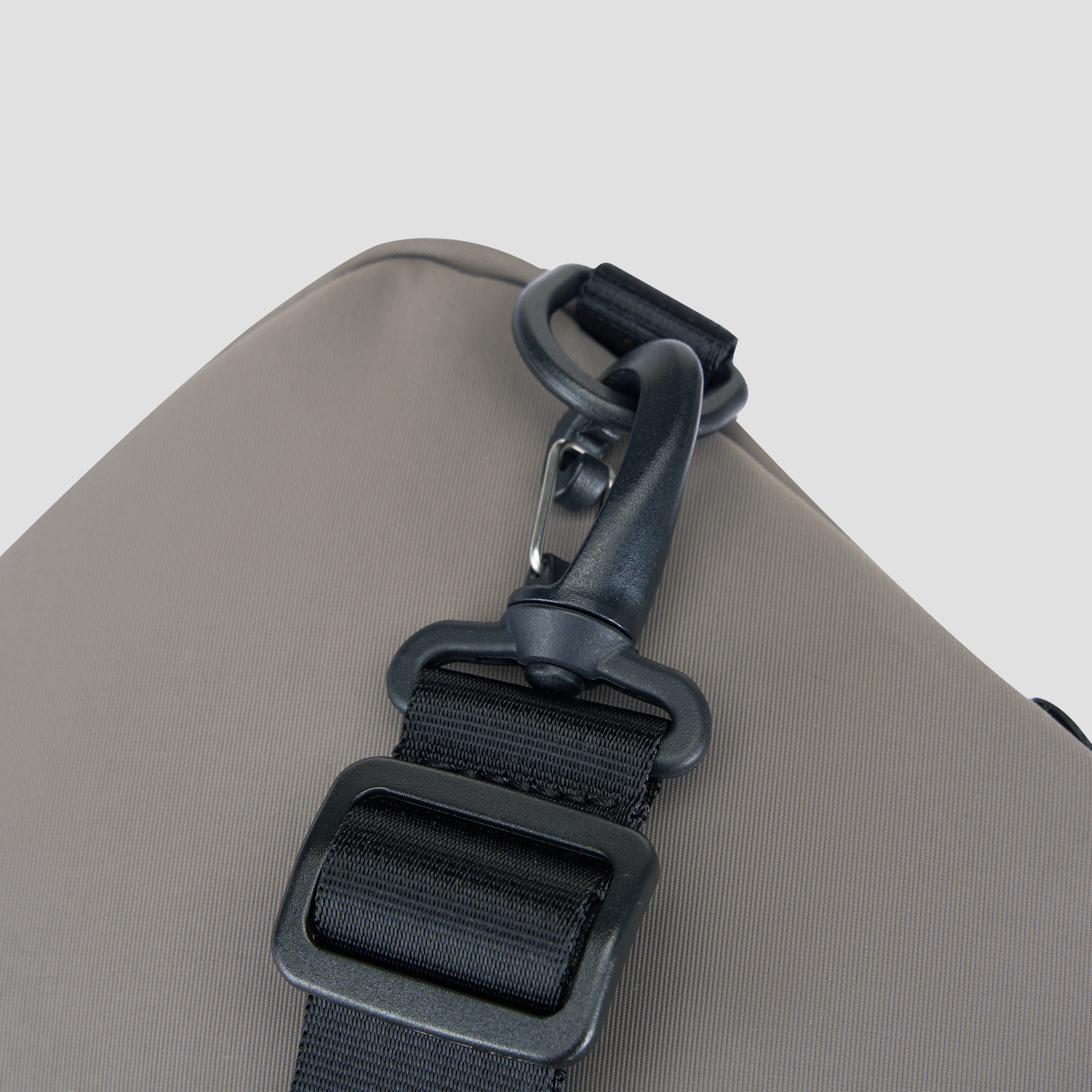 Unisex Move Chest Bag