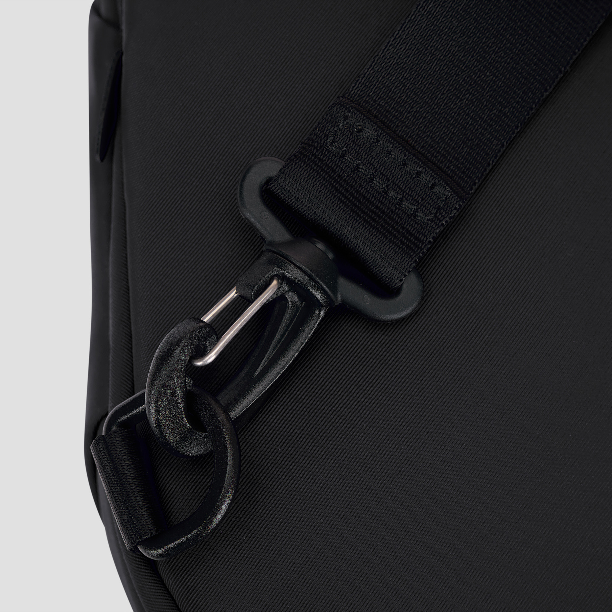 Unisex Move Chest Bag