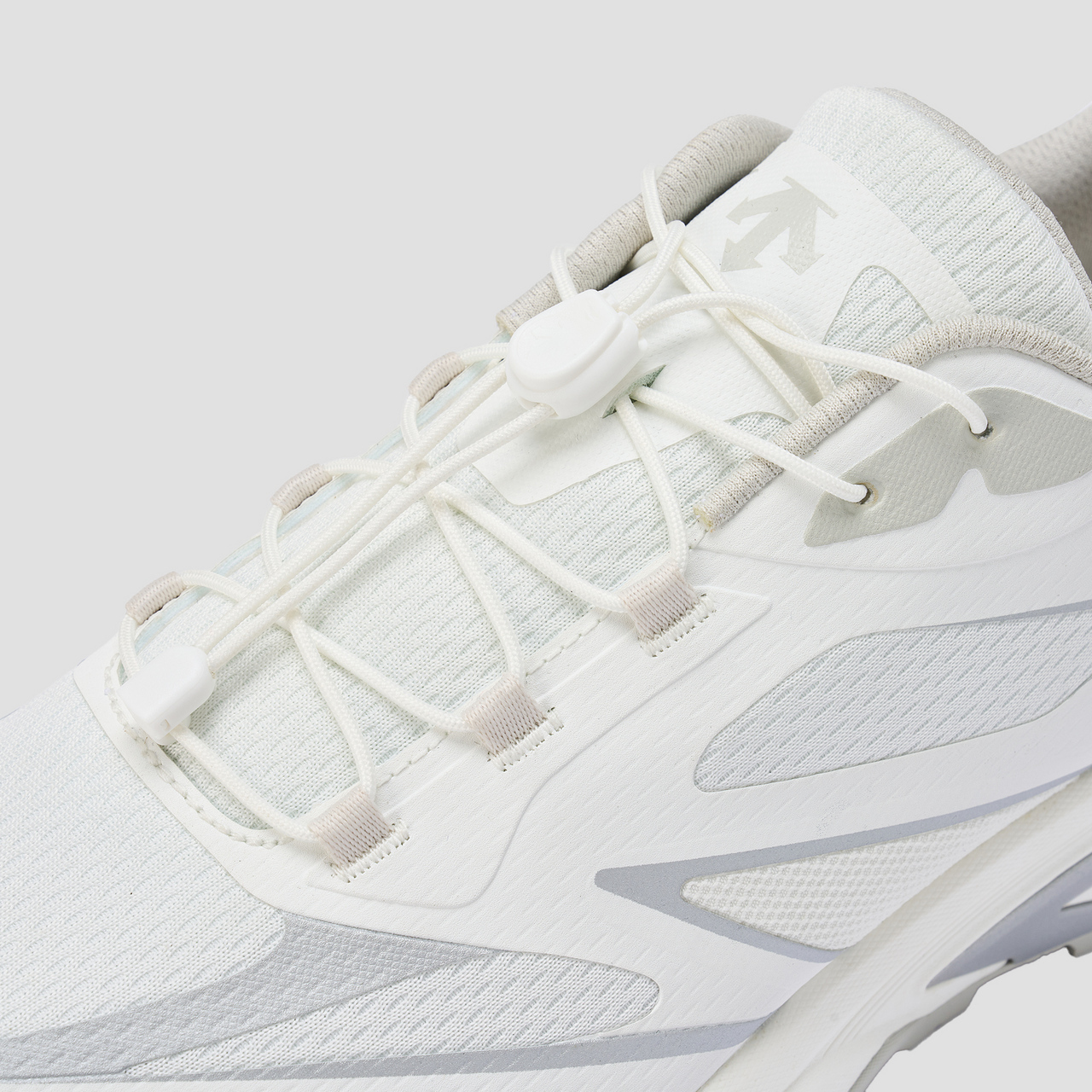 ENERZITE MTN RIDGE Men Running Shoes
#WHITE