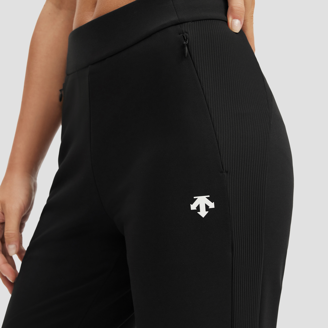 TRAINING Women Knit Pants