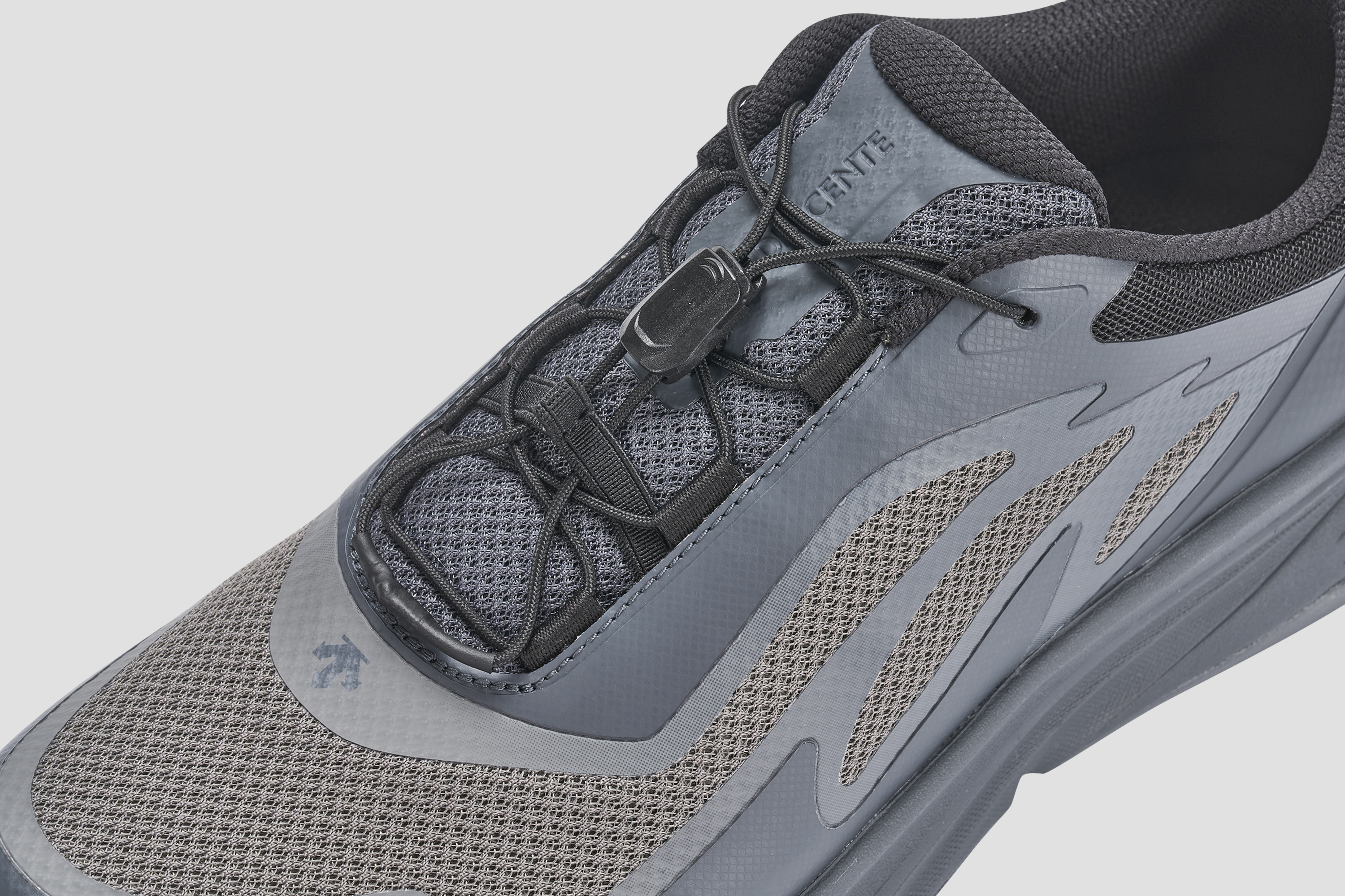 RUNNING Mens Lavitate Wire 2.0