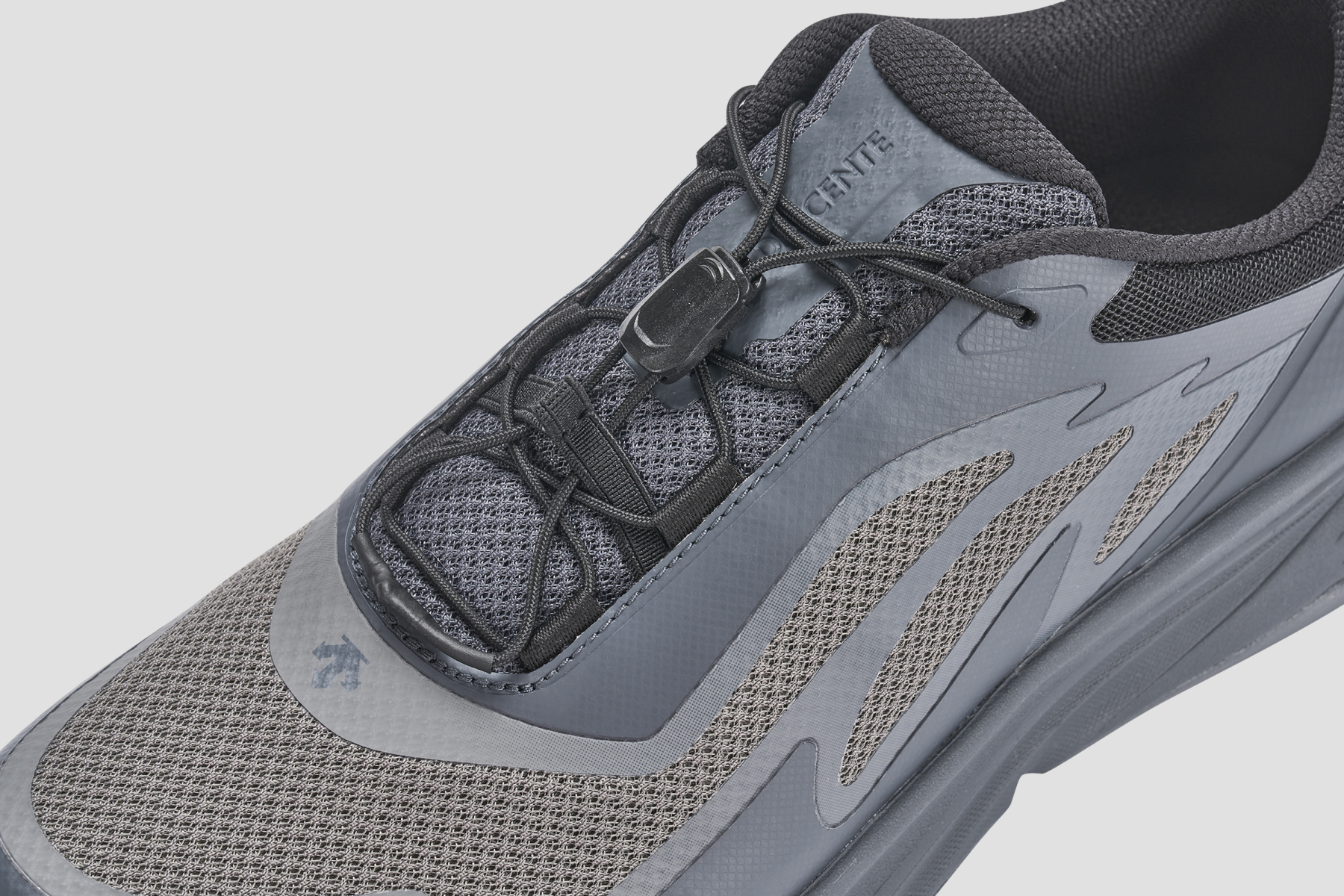 RUNNING Mens Lavitate Wire 2.0