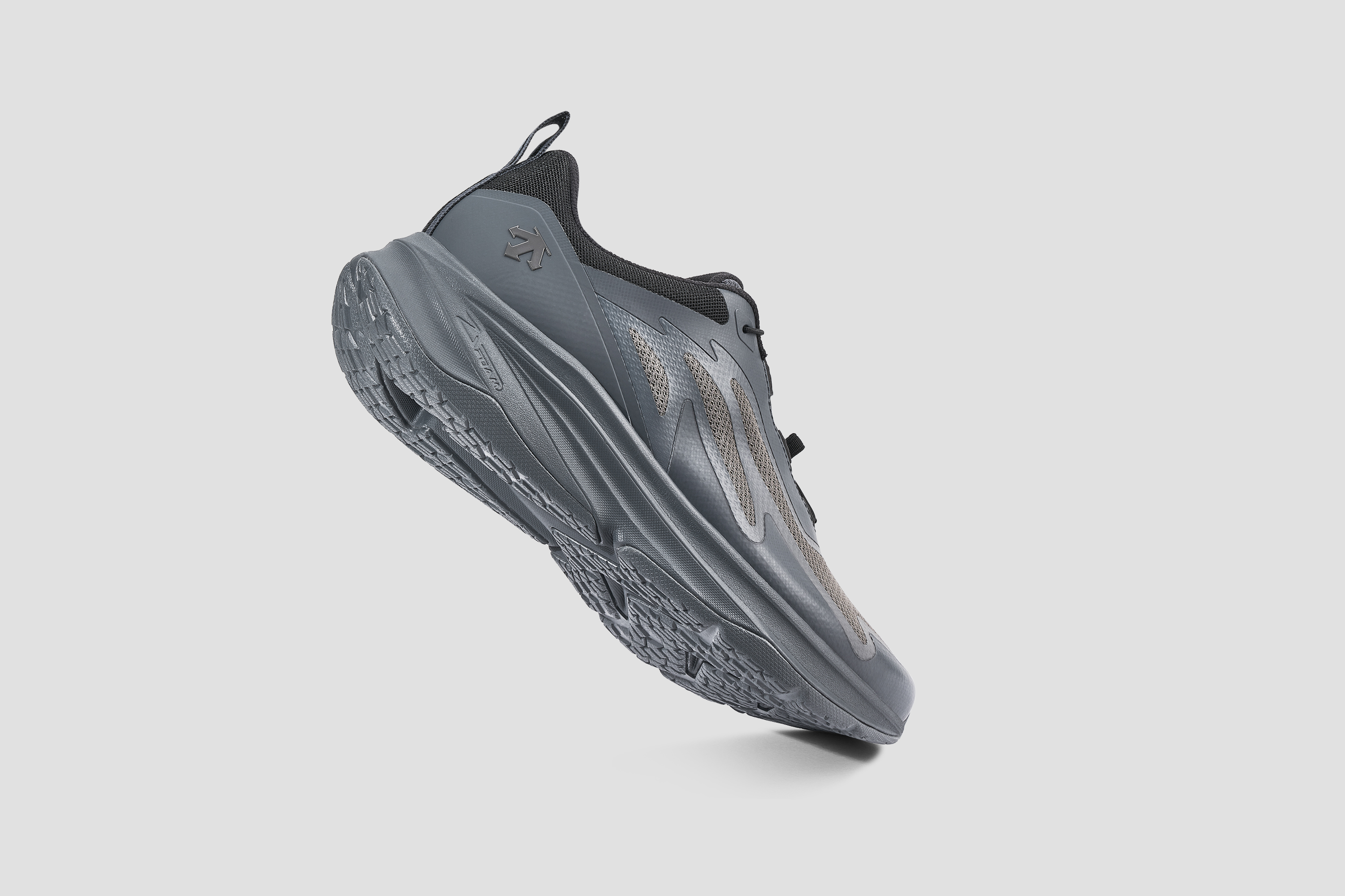 RUNNING Mens Lavitate Wire 2.0