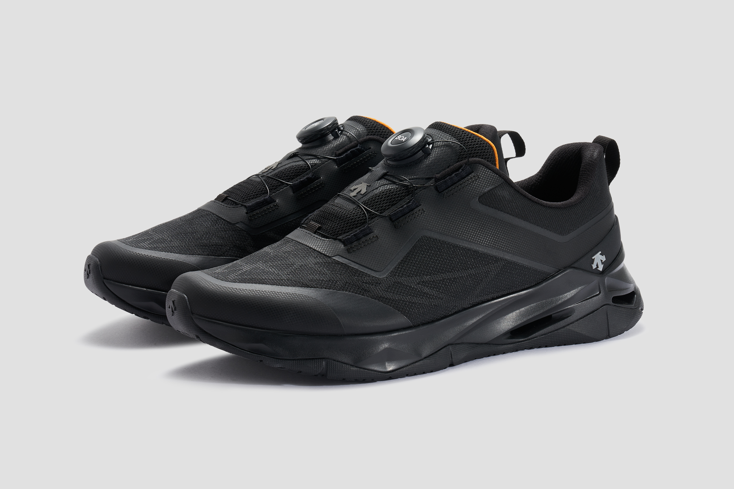 TRAINING Men Circuit Wire 2.0 Shoes