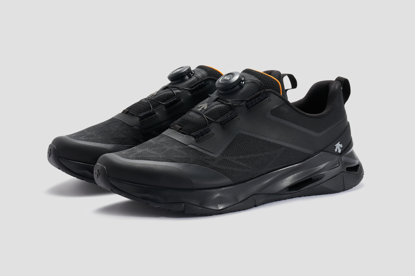 TRAINING Men Circuit Wire 2.0 Shoes