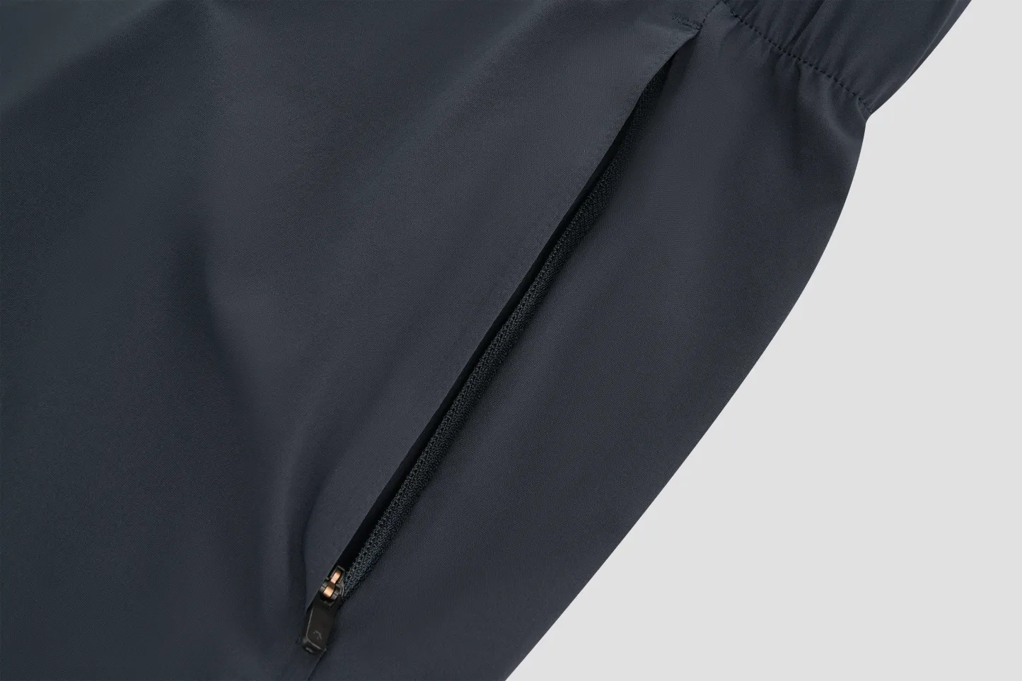 TRAINING Men Woven Shorts