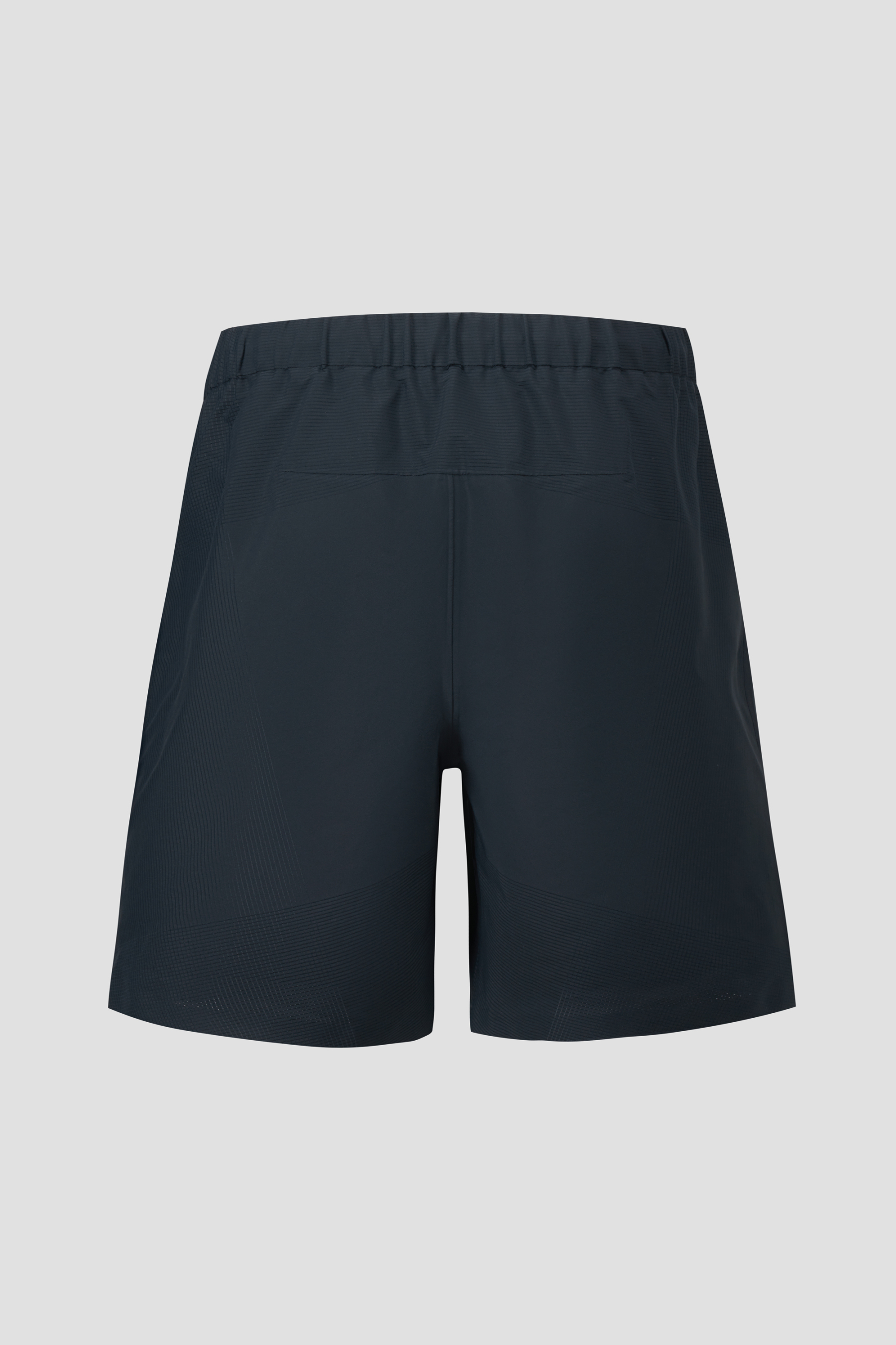 #NAVY

TRAINING Men Woven Shorts