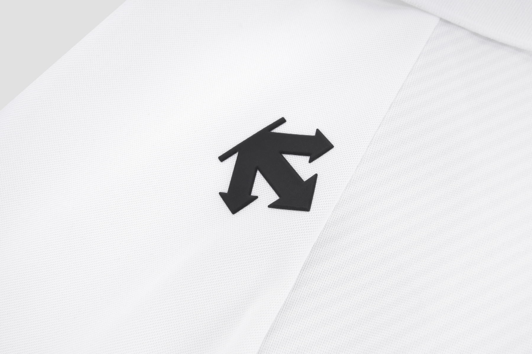TRAINING Mens Short Sleeve Polos