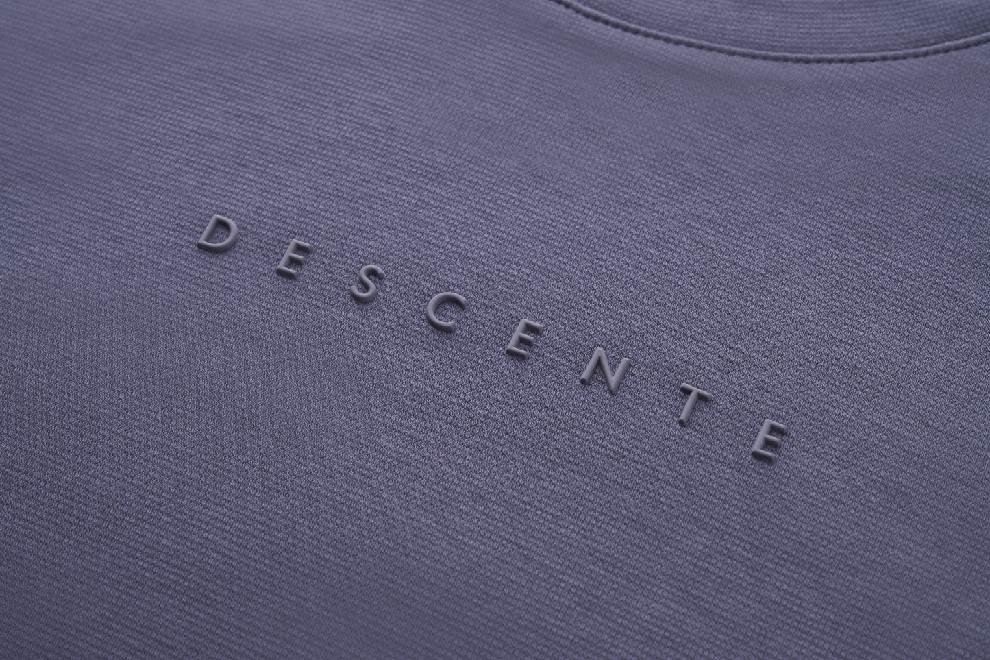 WOMENâ€™S STUDIO Womens Long Sleeve Tee