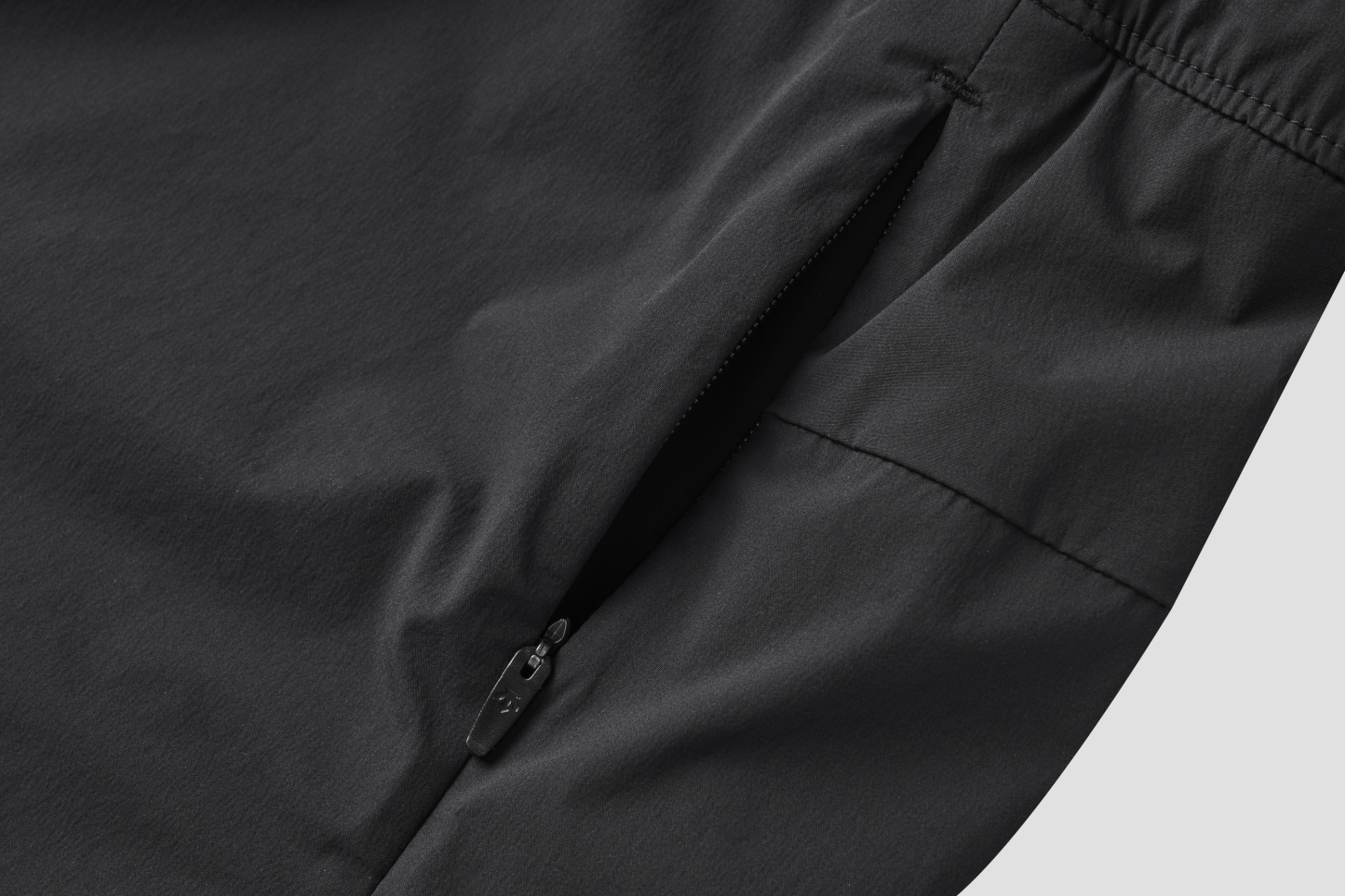 WOMENâ€™S RUNNING Women Woven Pants