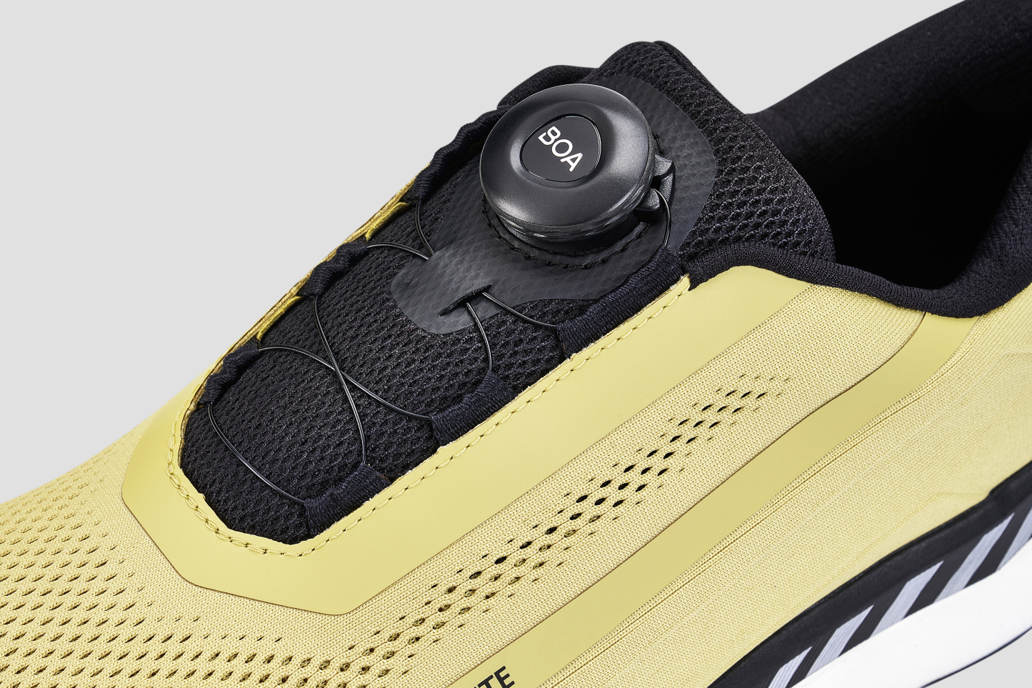 RUNNING Womens D/F Wire 2.0