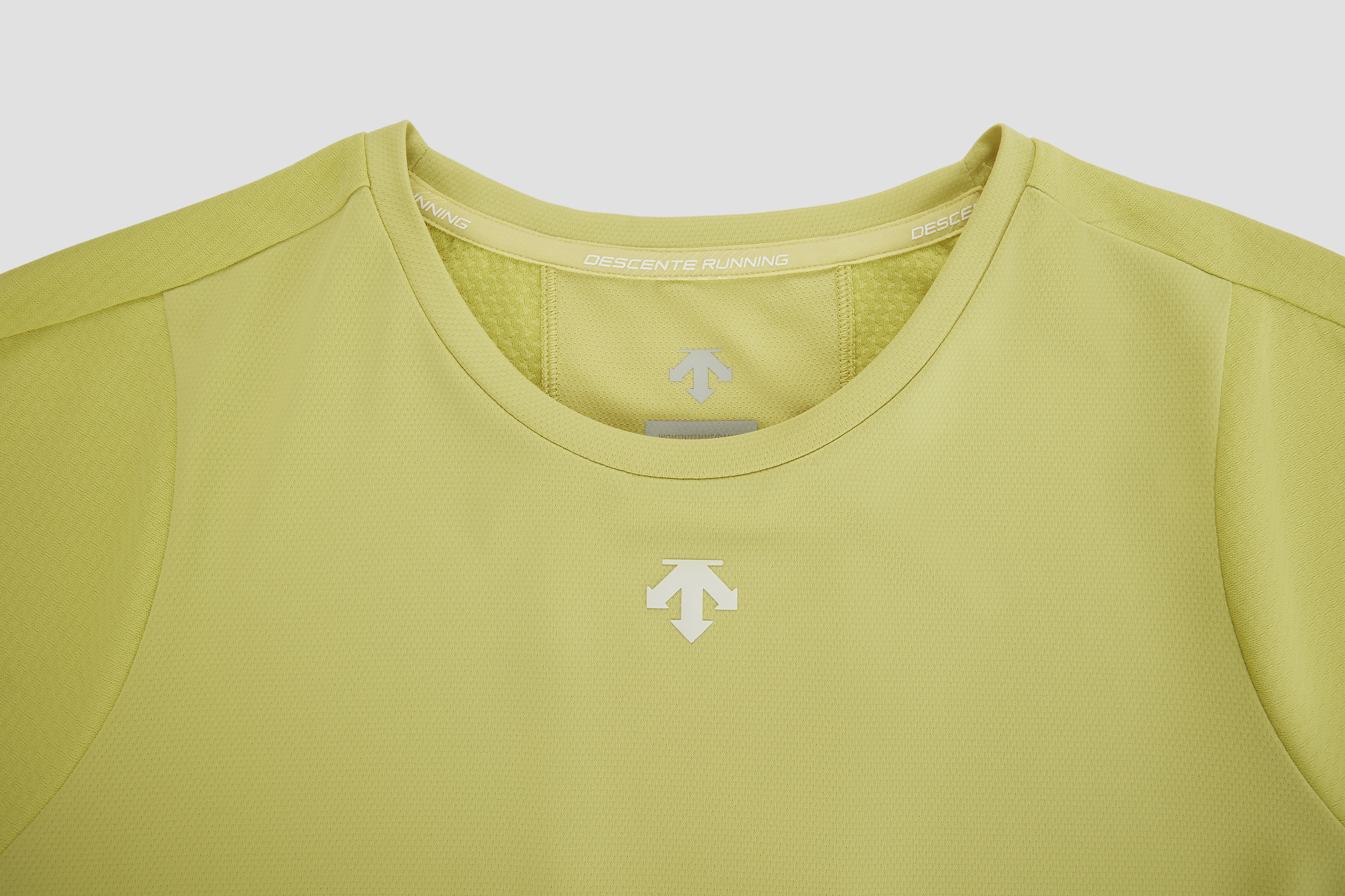 WOMEN’S RUNNING Women Knit Short Sleeve Tee