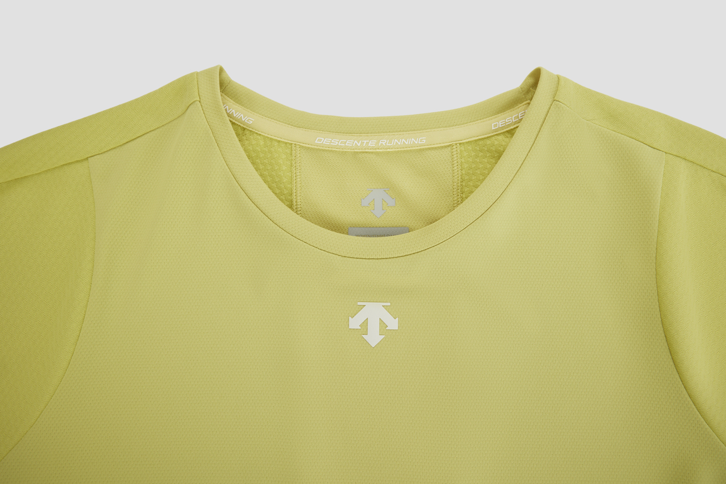 WOMENâ€™S RUNNING Womens Knit Short Sleeve Tee