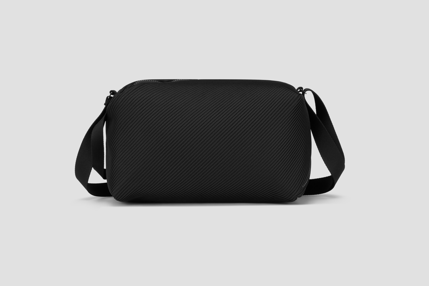 TRAINING Women Crossbody Bag