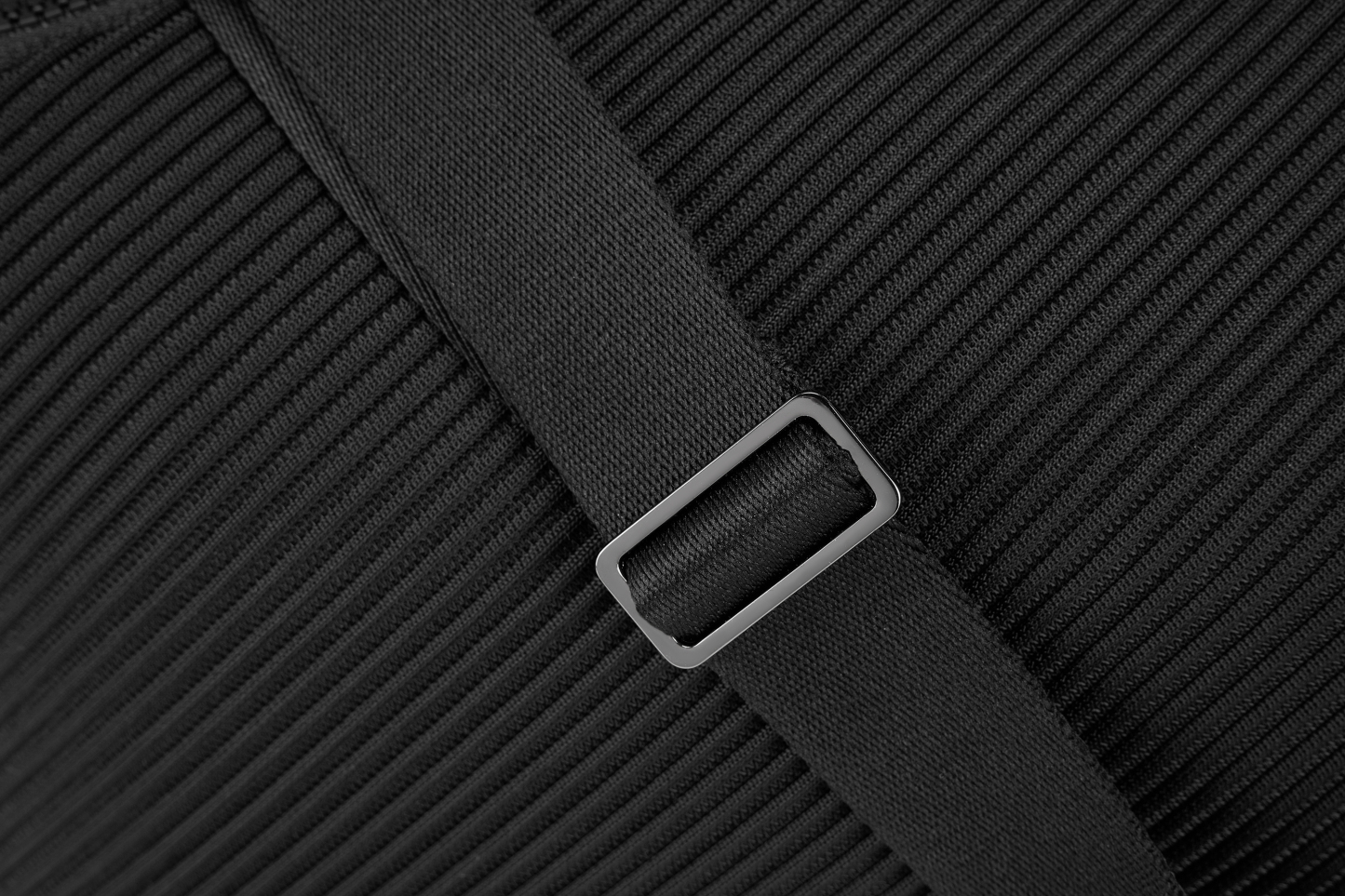 TRAINING Women Crossbody Bag