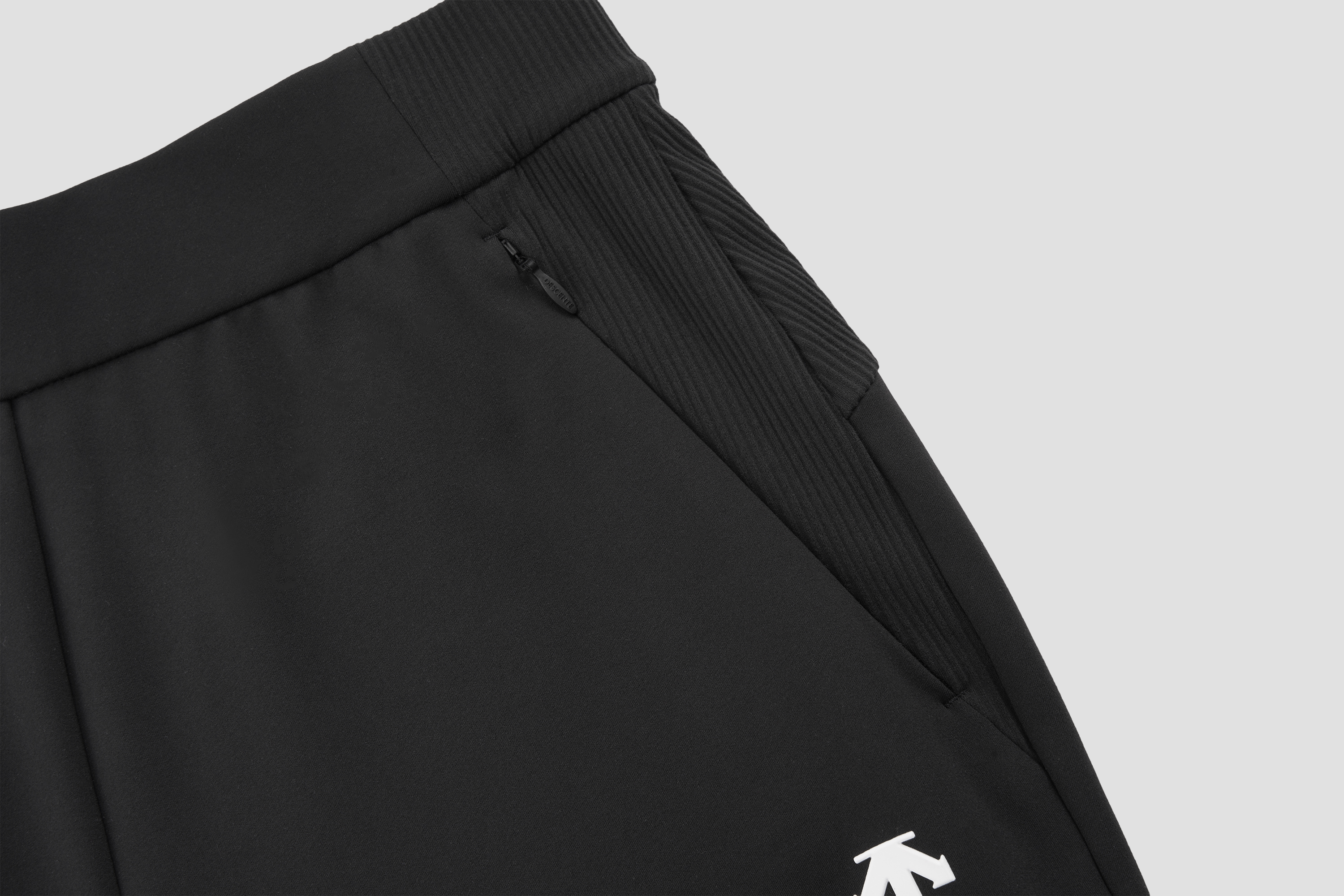 TRAINING Women Knit Pants