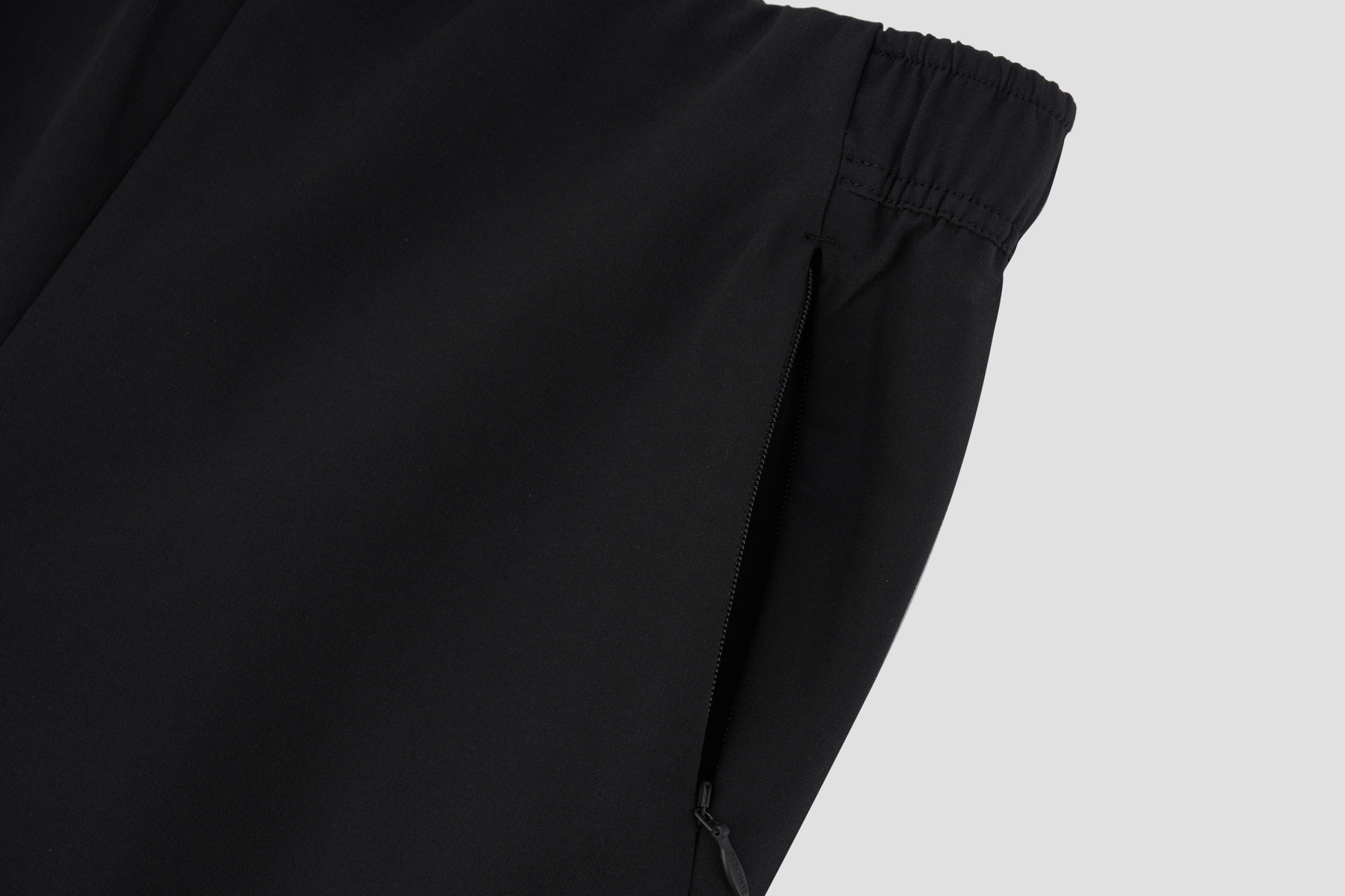 TRAINING Women Woven Pants