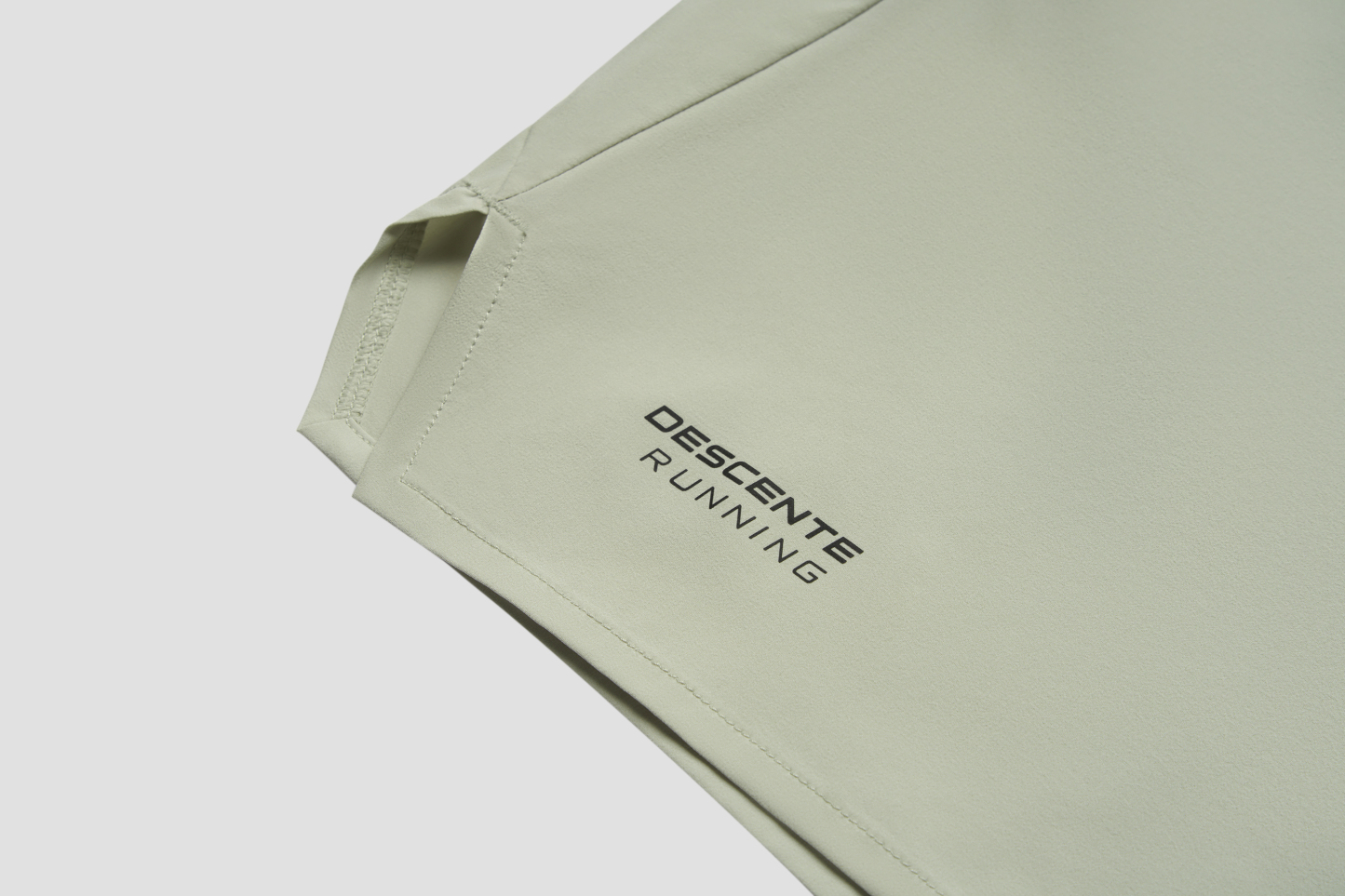 RUNNING Men Woven Shorts