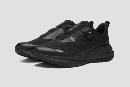 Performance Women LAVITATE WIRE 3.0 Shoes
