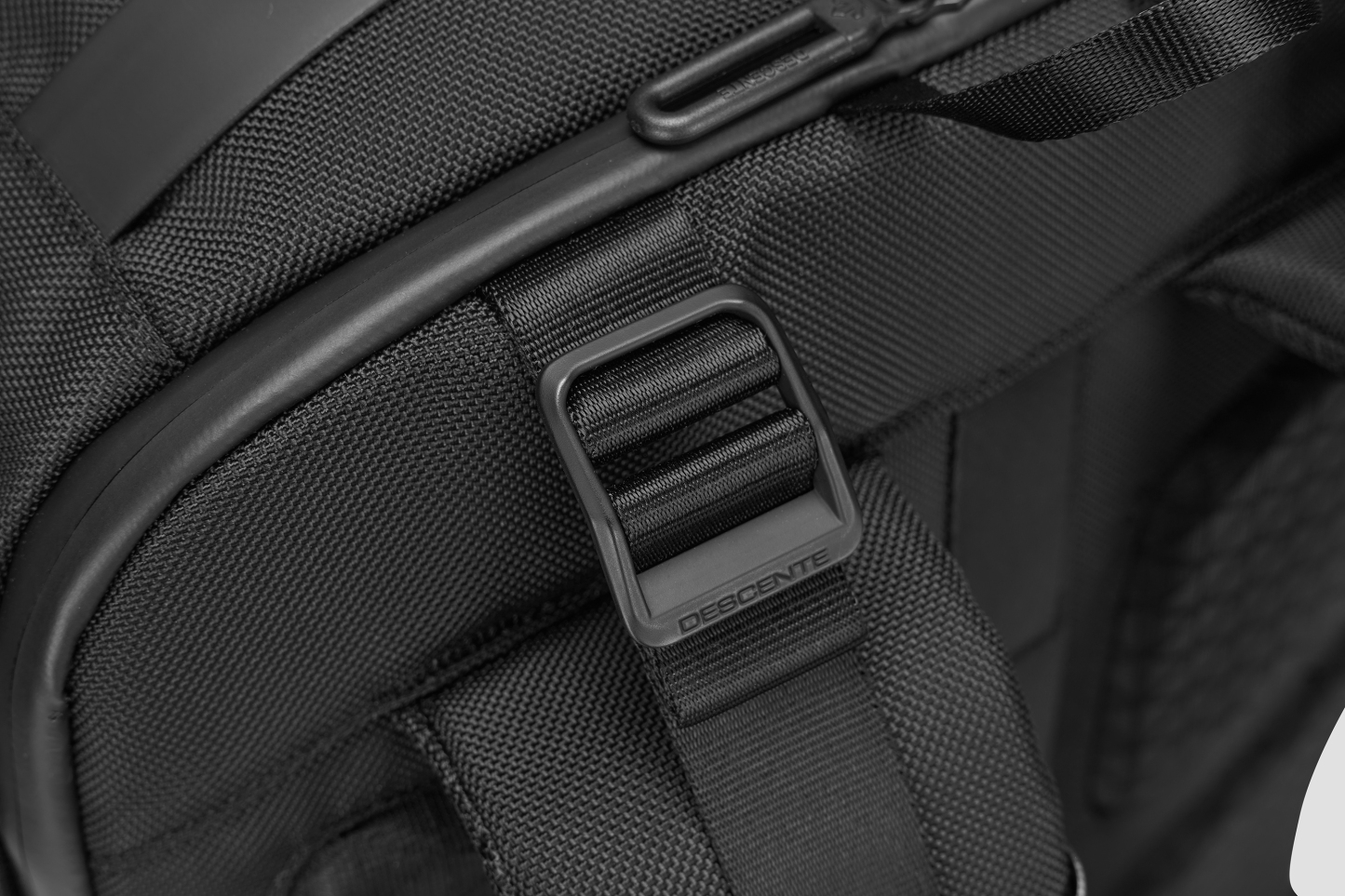 MOVE PACK UNISEX BACKPACK