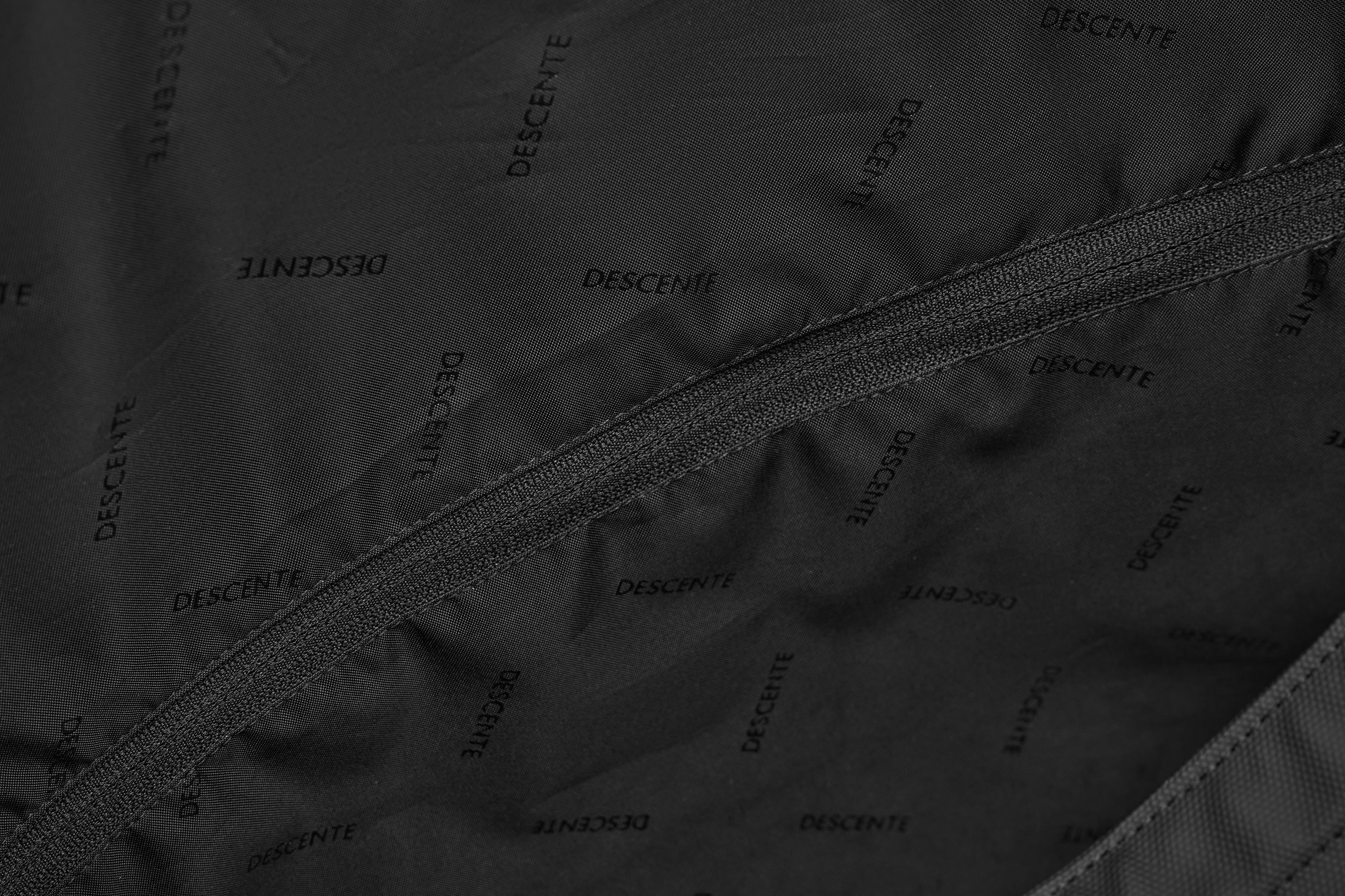 MOVE PACK UNISEX CARRYING BAG