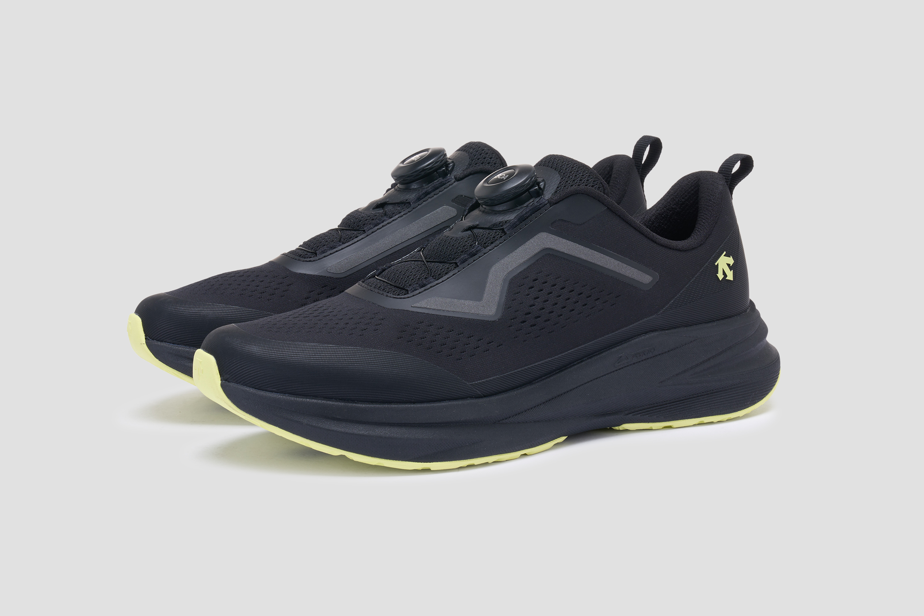PERFORMANCE Women LAVITATE AIR WIRE 3.0