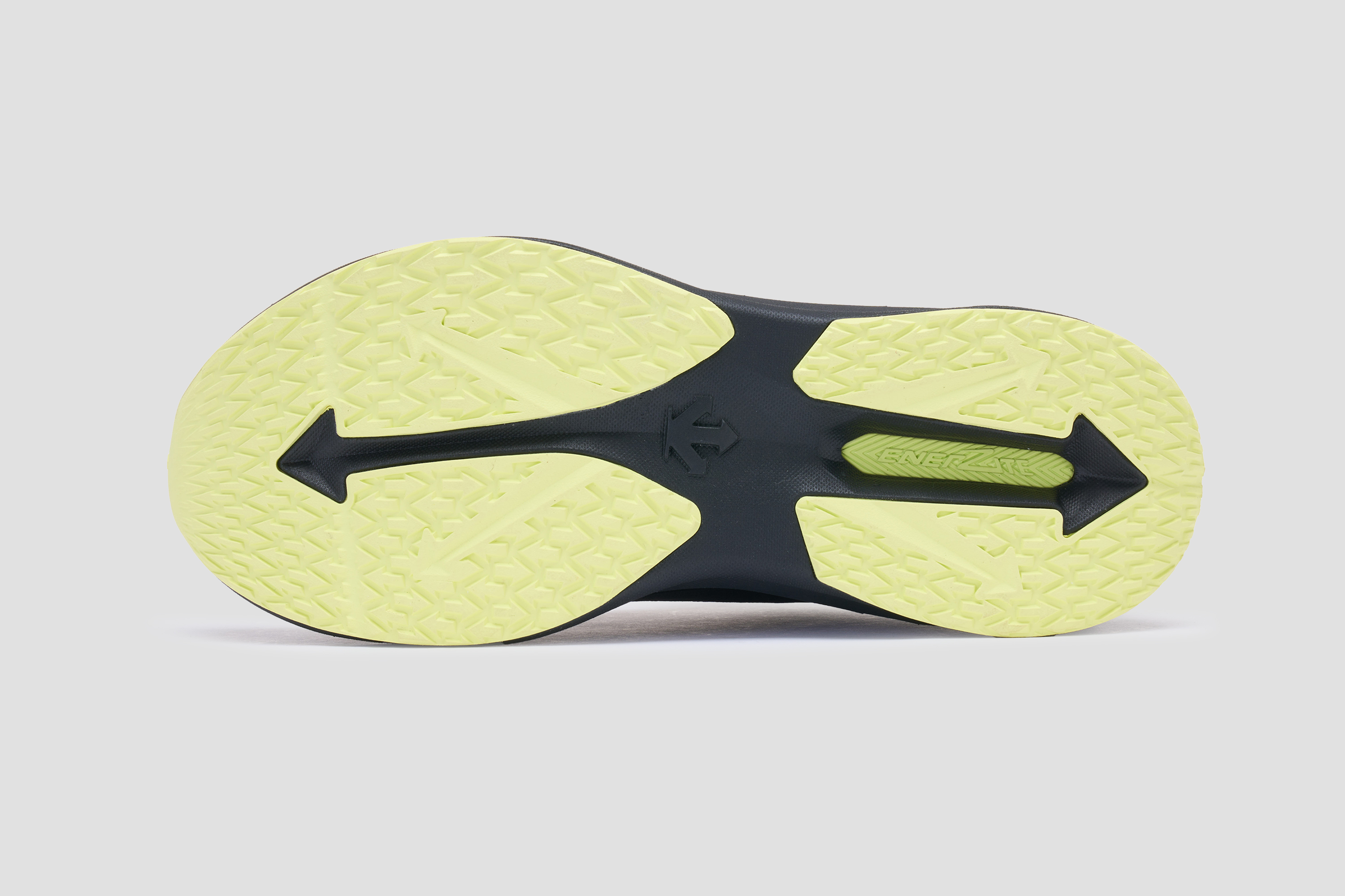 PERFORMANCE Women LAVITATE AIR WIRE 3.0