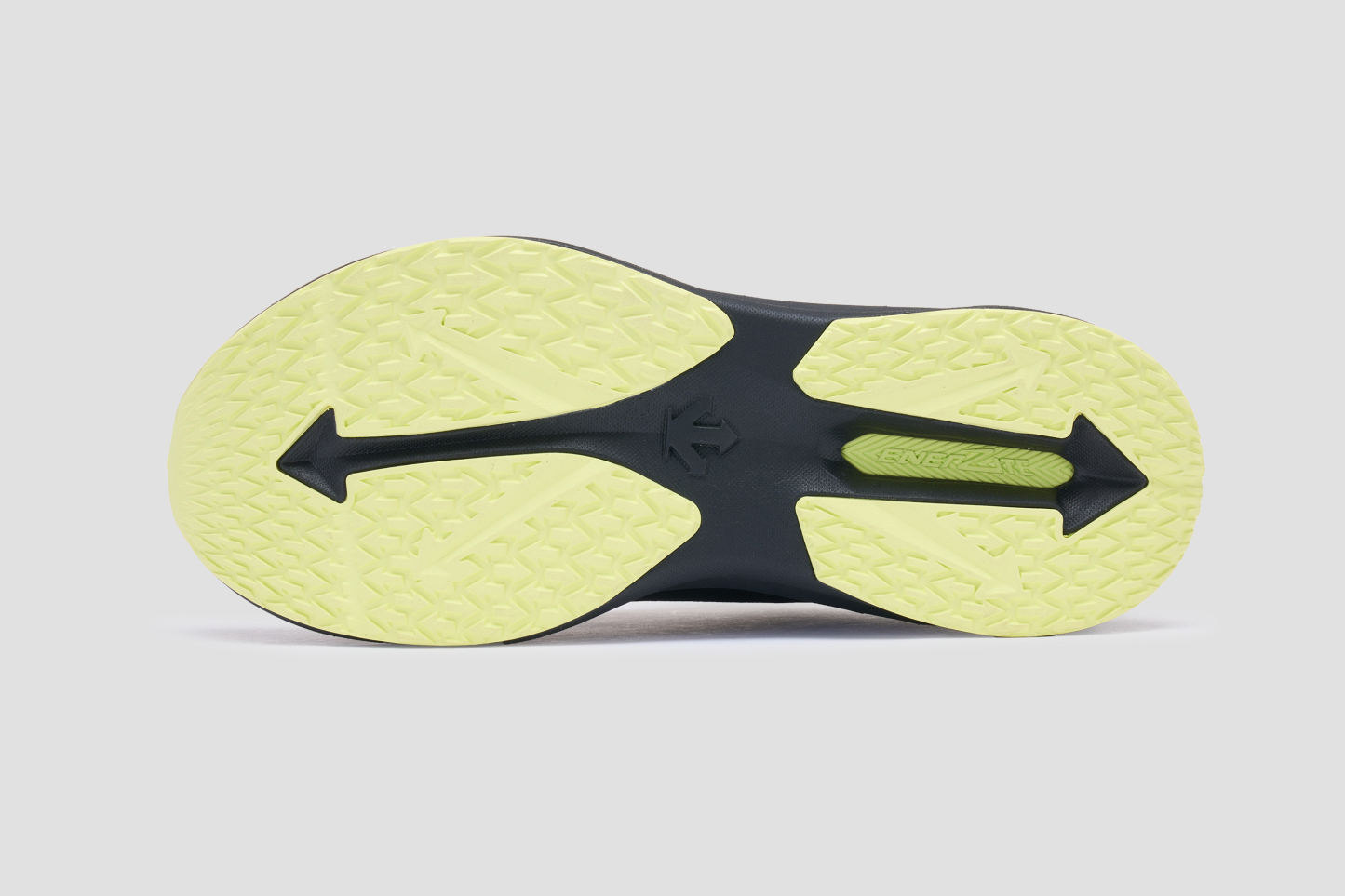 PERFORMANCE Women LAVITATE AIR WIRE 3.0