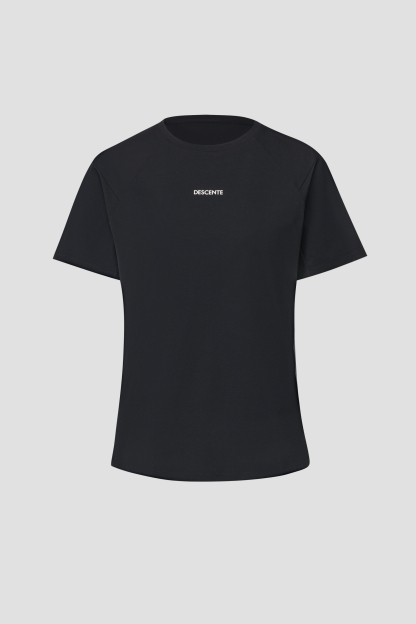 WOMEN’S TRAINING Women Short Sleeve T-Shirt