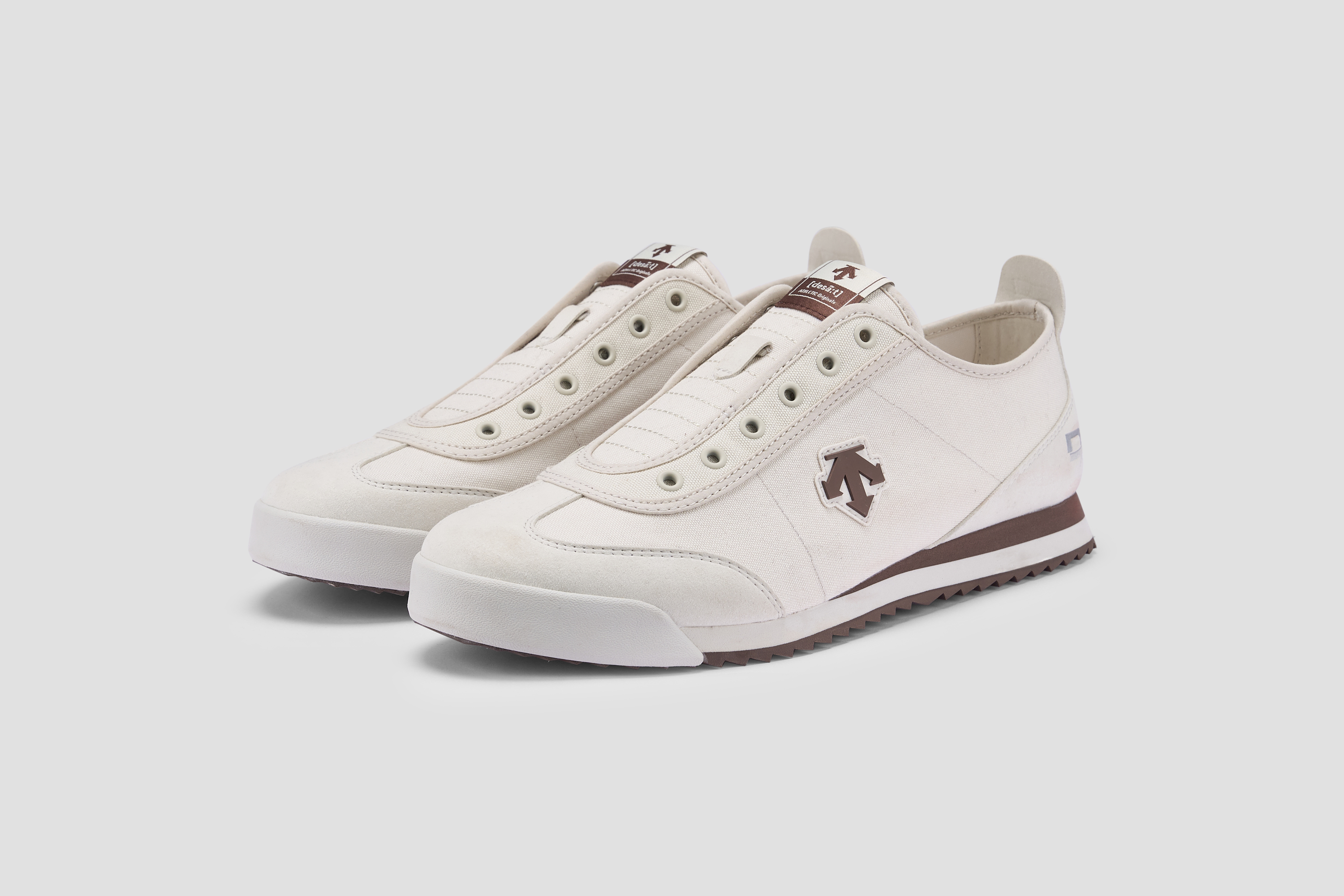 MEN'S CHRON Series Slip-On Casual Sneakers