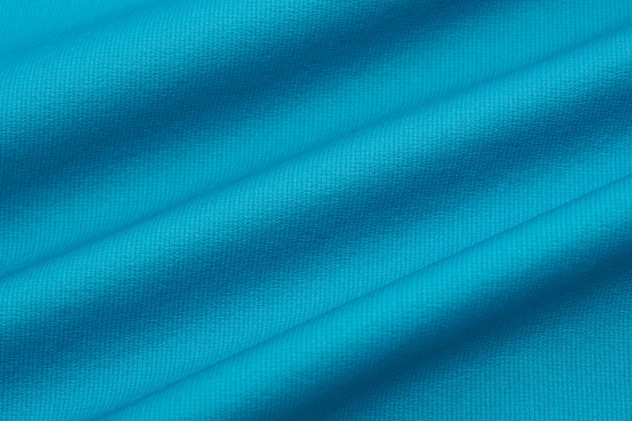 WOVEN AEROLITE SHIELD JACKET