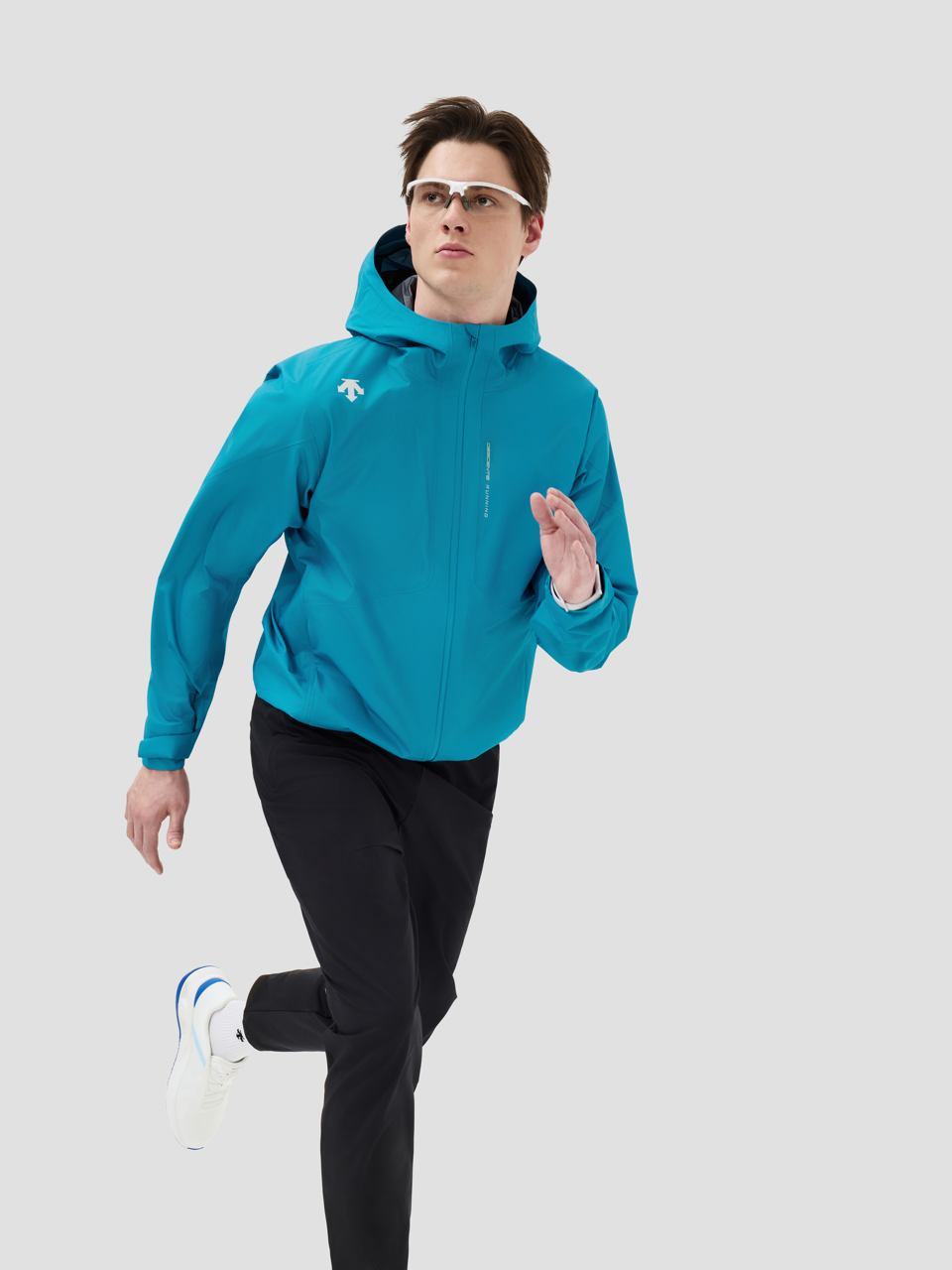 WOVEN AEROLITE SHIELD JACKET