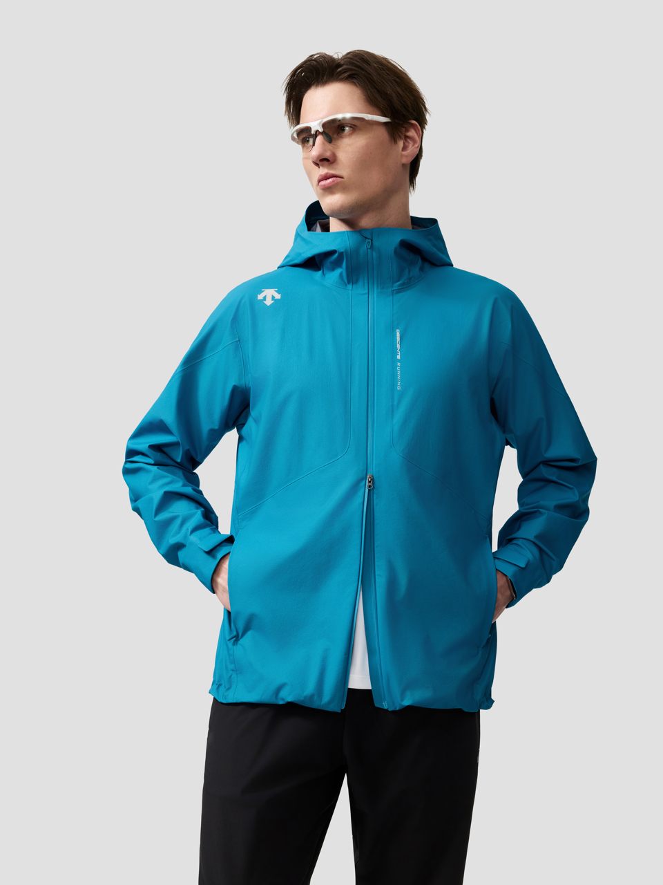 WOVEN AEROLITE SHIELD JACKET