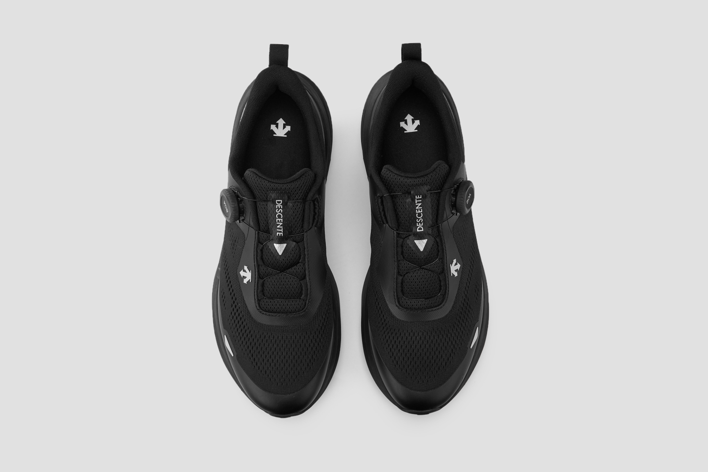 MEN'S RUNNING Series LAVITATE 3.0 WIRE Running Shoes