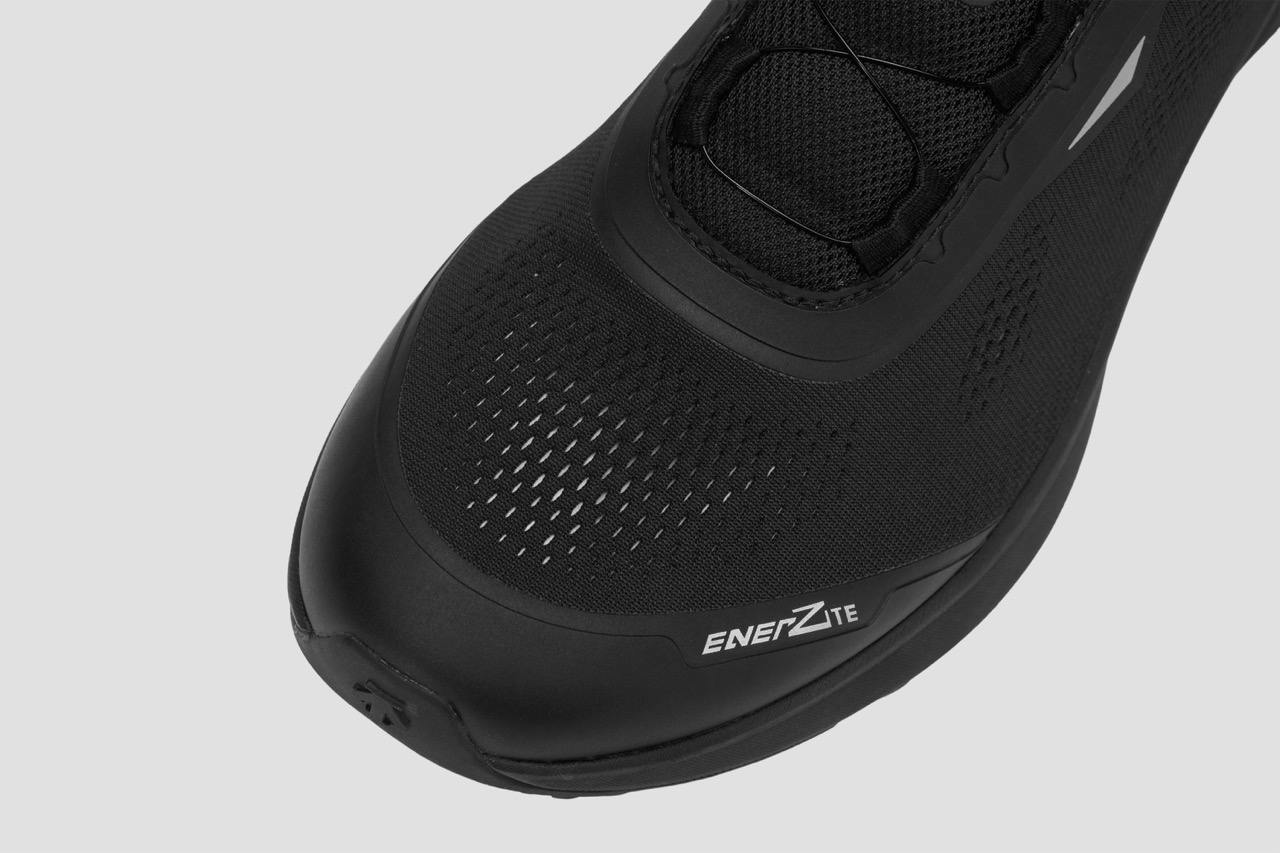 Men's Running Ease Air Wire