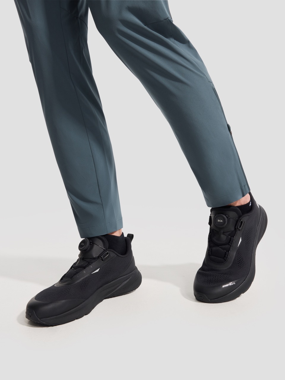 Men's Running Ease Air Wire
