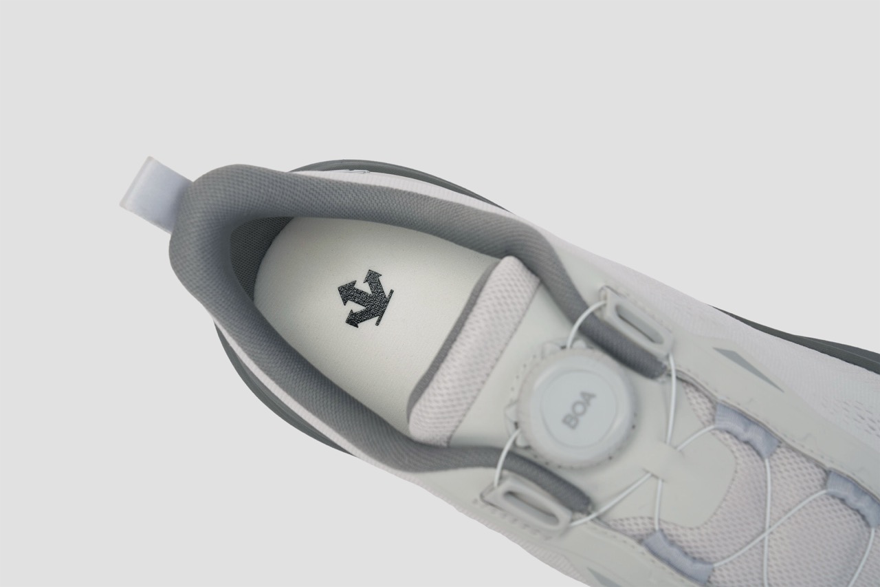 Men's Running Ease Air Wire
