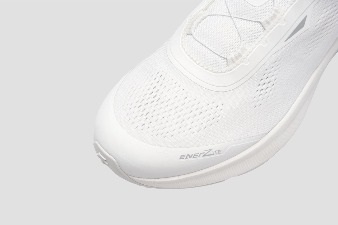 Men's Running Ease Air Wire