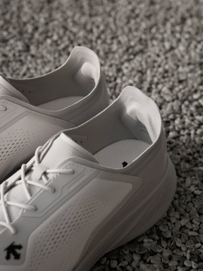 Men's Running Ease Stride Aero