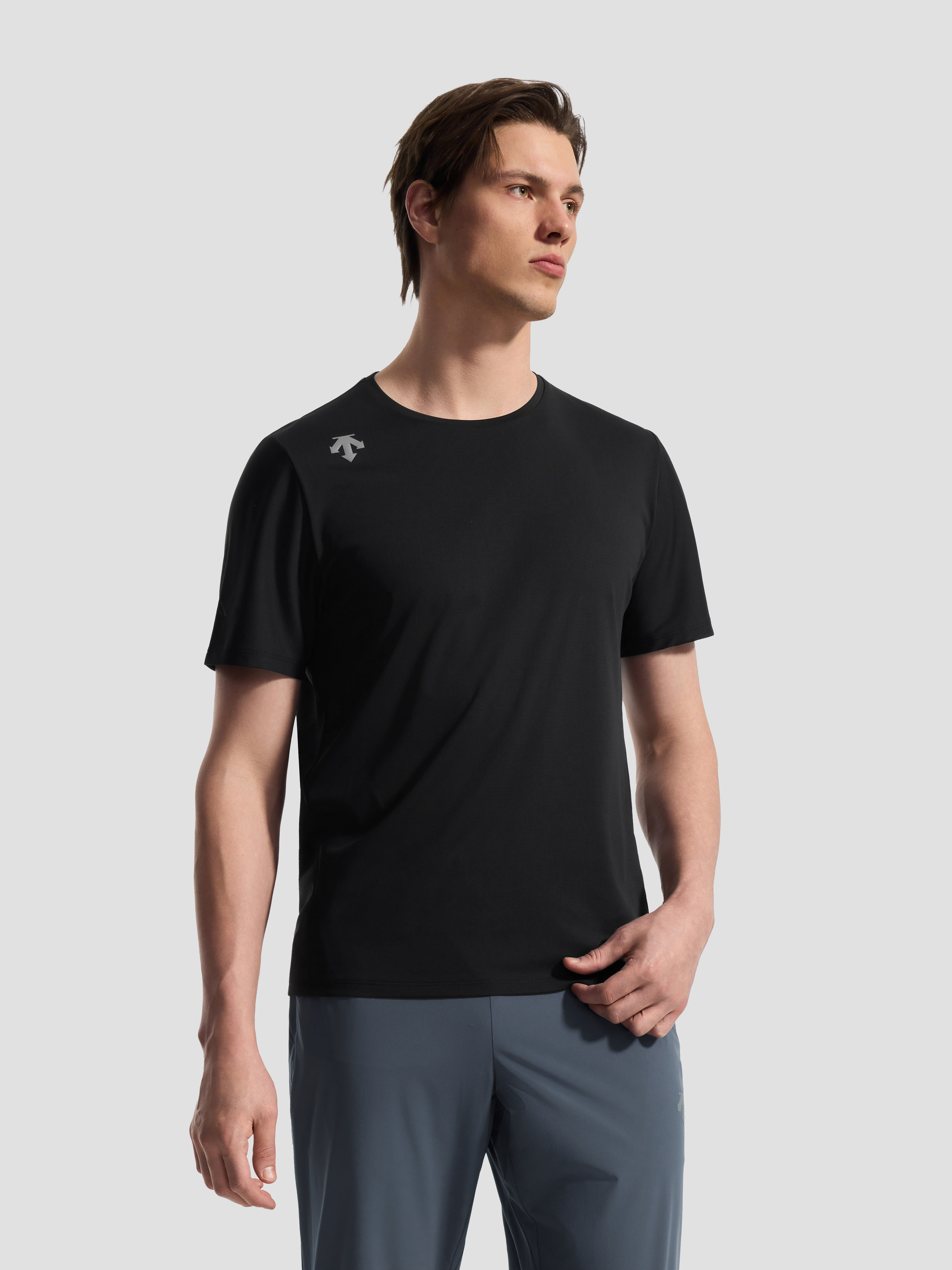 SHORT SLEEVE TEE