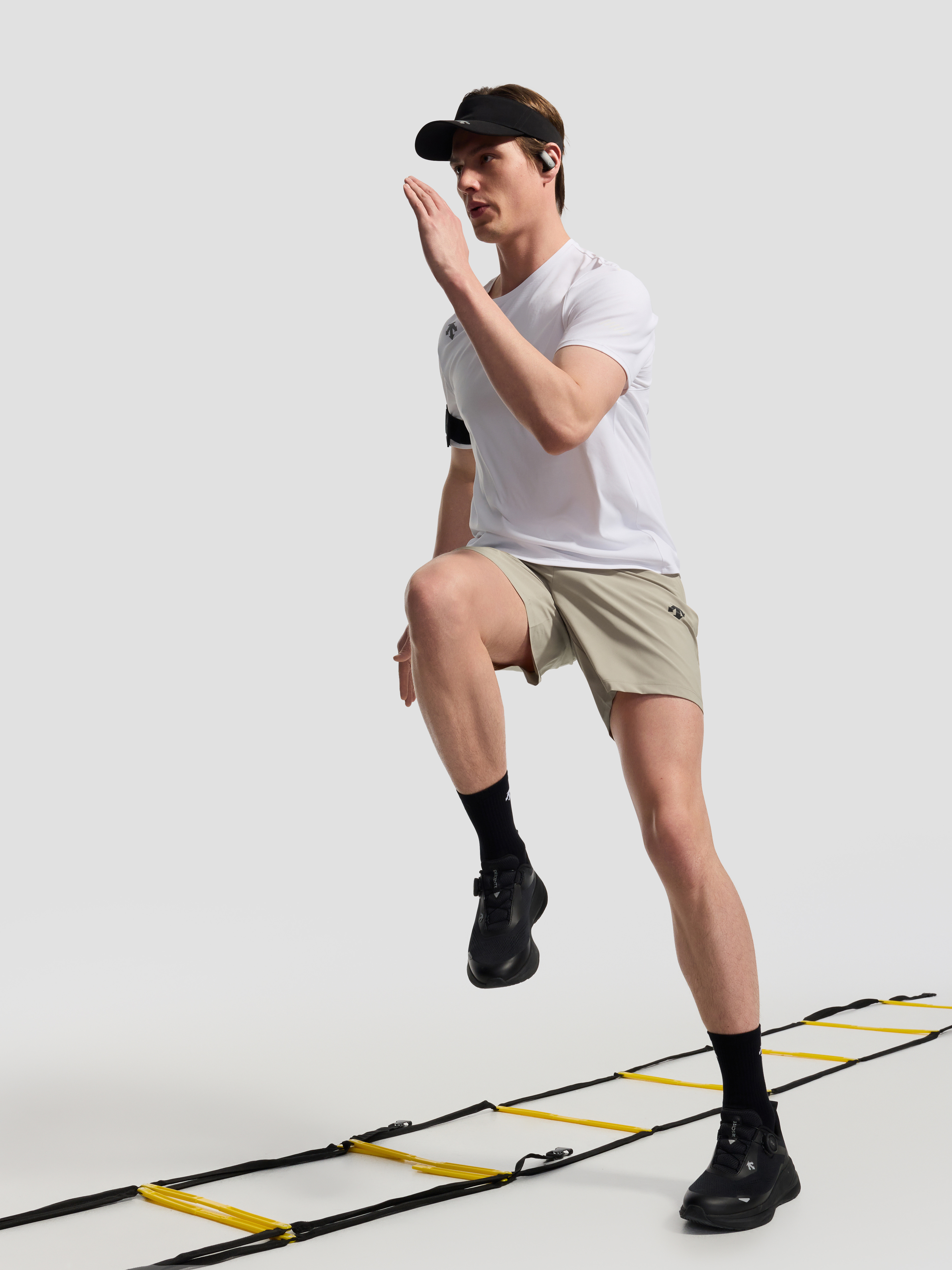 SHORT SLEEVE TEE