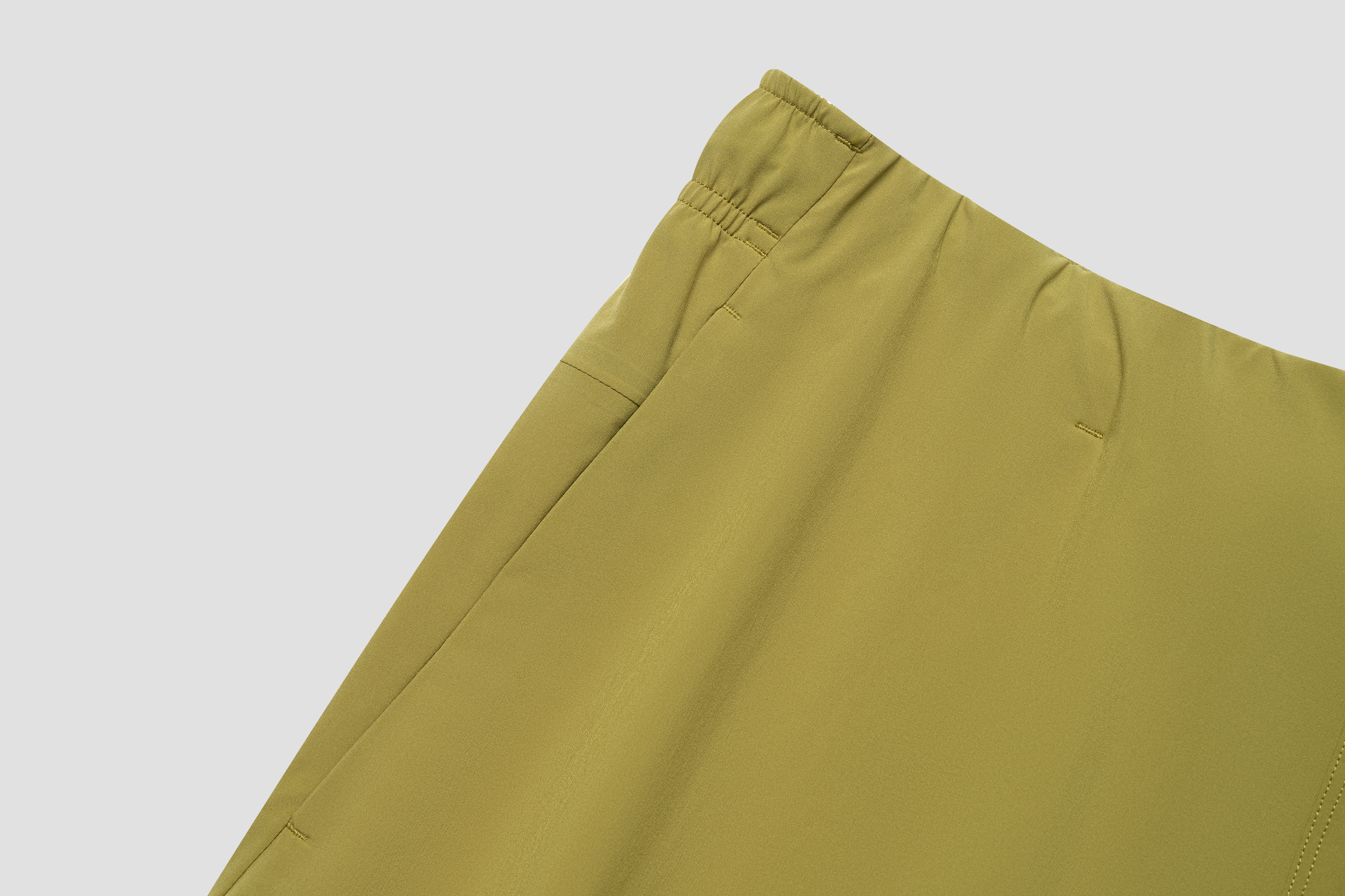 TRAINING Men Woven Shorts