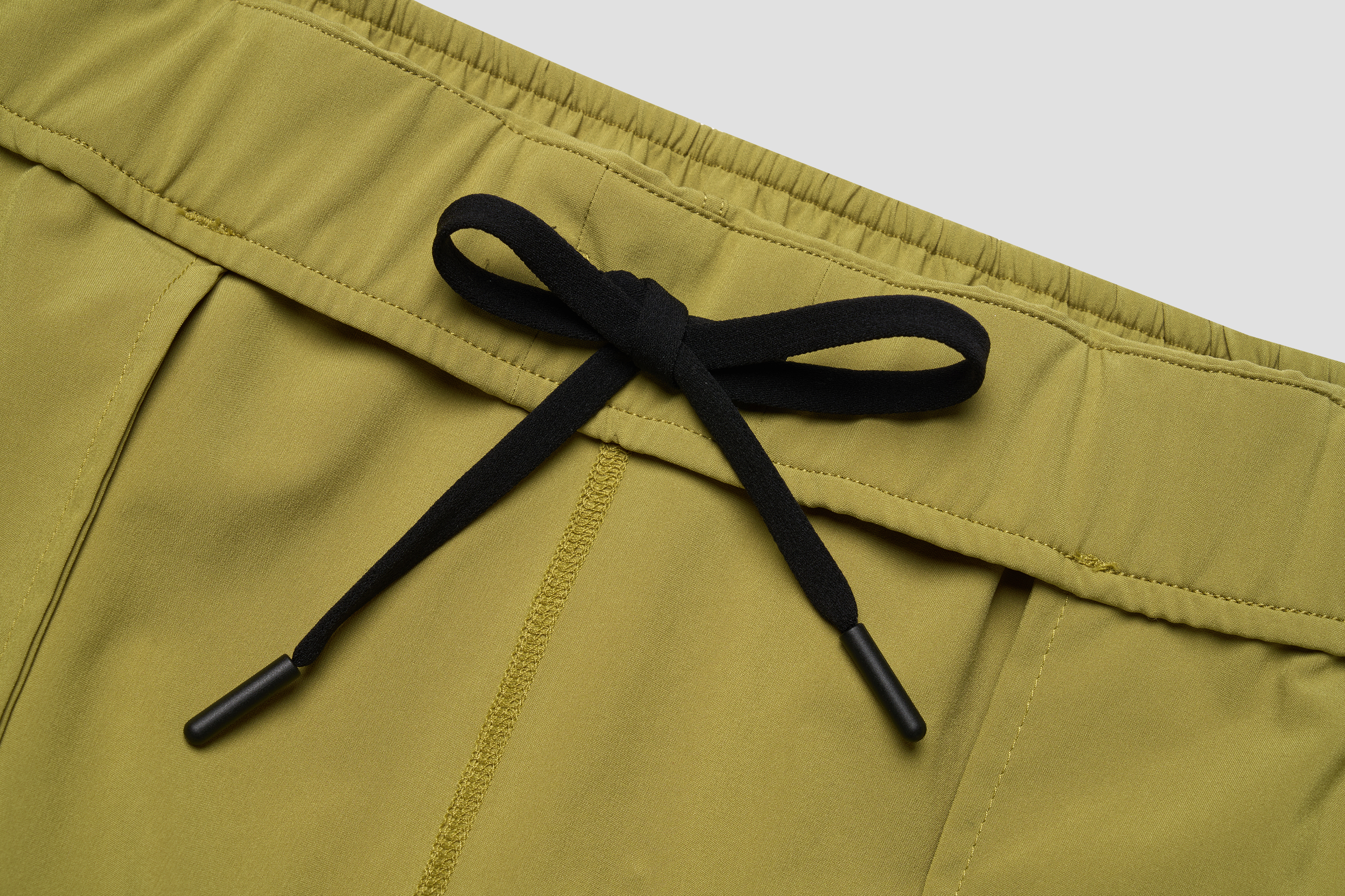 TRAINING Men Woven Shorts