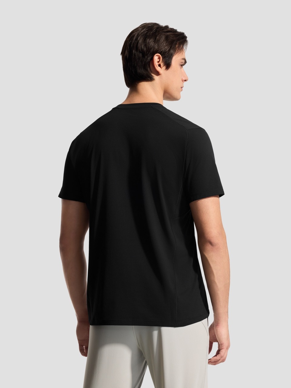 MEN'S TRAINING Short Sleeve Tee