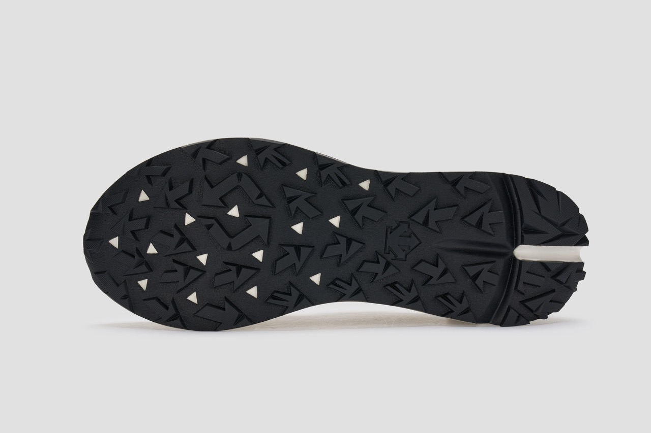 Women's Dualis Wire Shoes